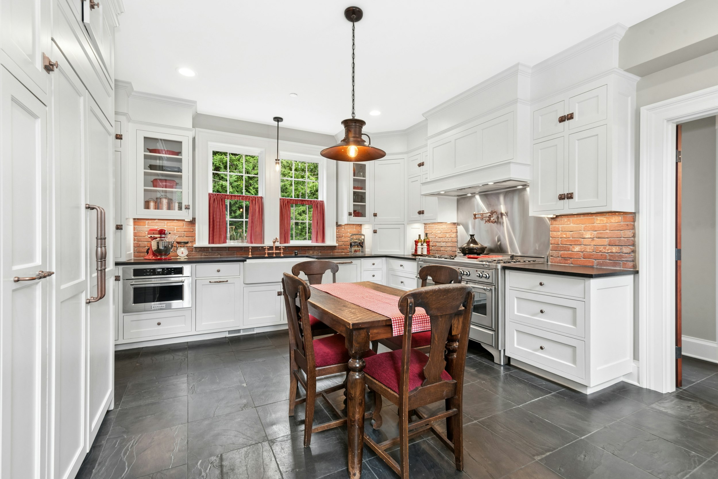  Rare Remarkable Redmond Estate on Nearly 4 Acres - 物件實景