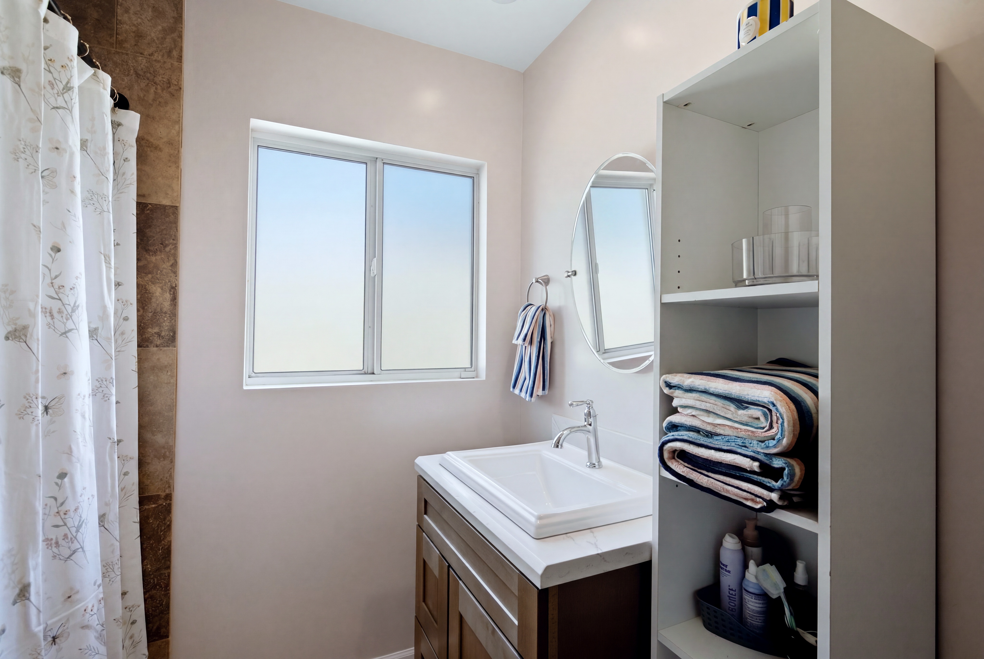  4045 E Cambridge Ave  Phoenix, AZ - 物件實景