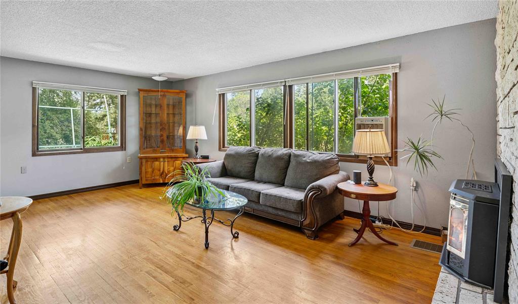 Whitefish, Montana, 59937, United States, 6 Bedrooms Bedrooms, ,3 BathroomsBathrooms,Residential,For Sale,1980352