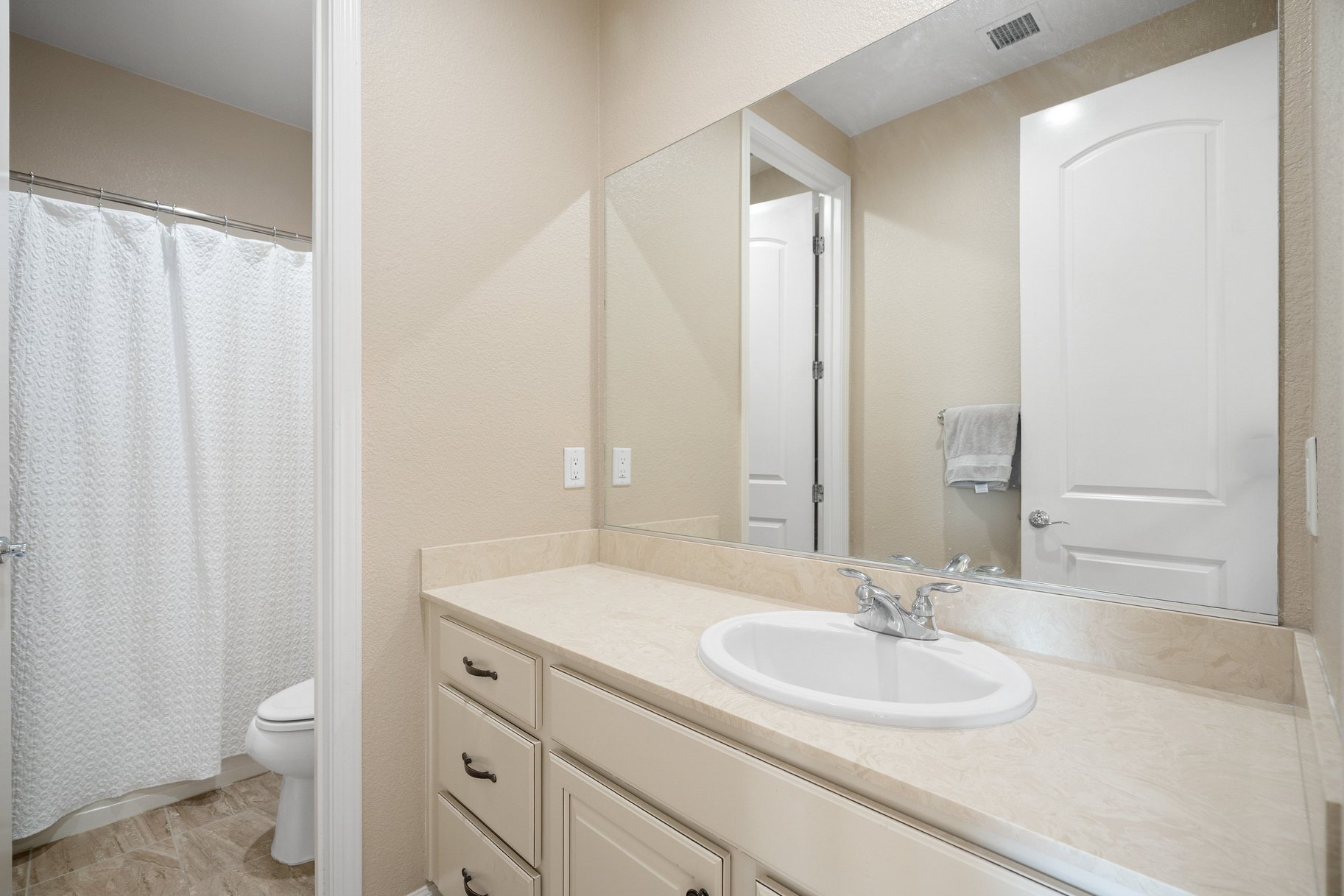  Reduced price. Many Upgrades. Exclusive gated community - 物件實景