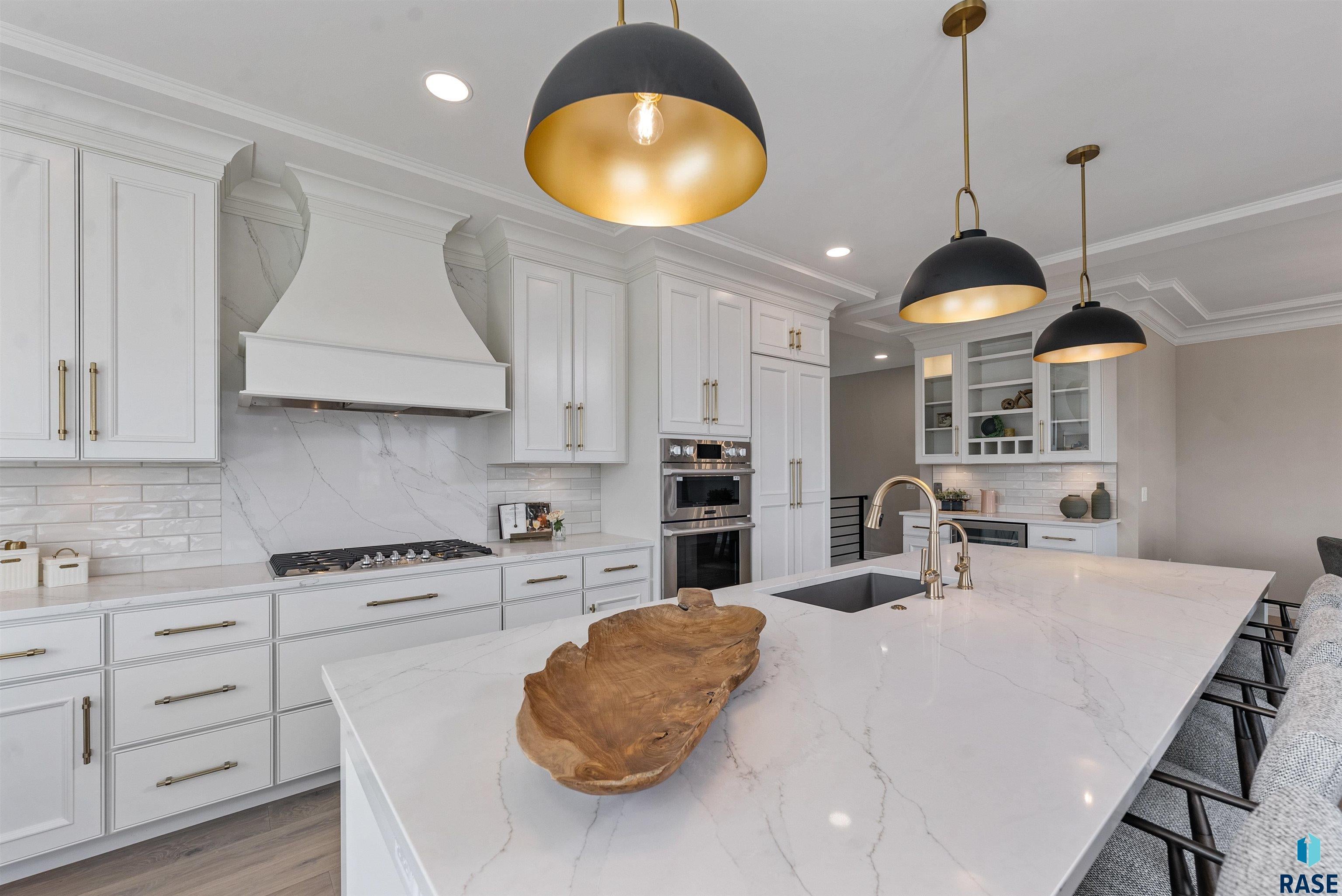 Sioux Falls, South Dakota, 57106, United States, ,Residential,For Sale,1986219