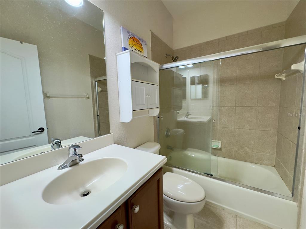 Venice, Florida, 34292, United States, 4 Bedrooms Bedrooms, ,3 BathroomsBathrooms,Residential,For Sale,1897383