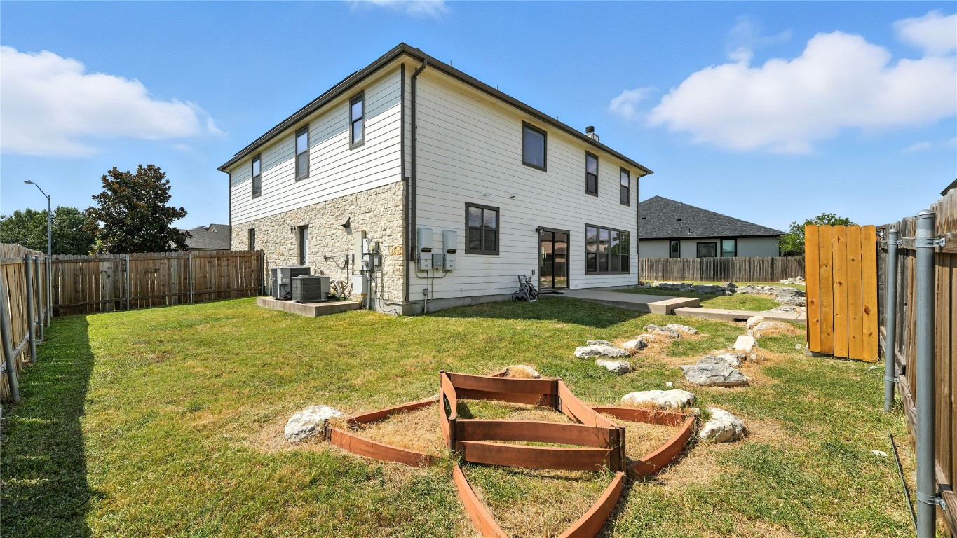 Pflugerville, Texas, 78660, United States, 5 Bedrooms Bedrooms, ,3 BathroomsBathrooms,Residential,For Sale,1918406