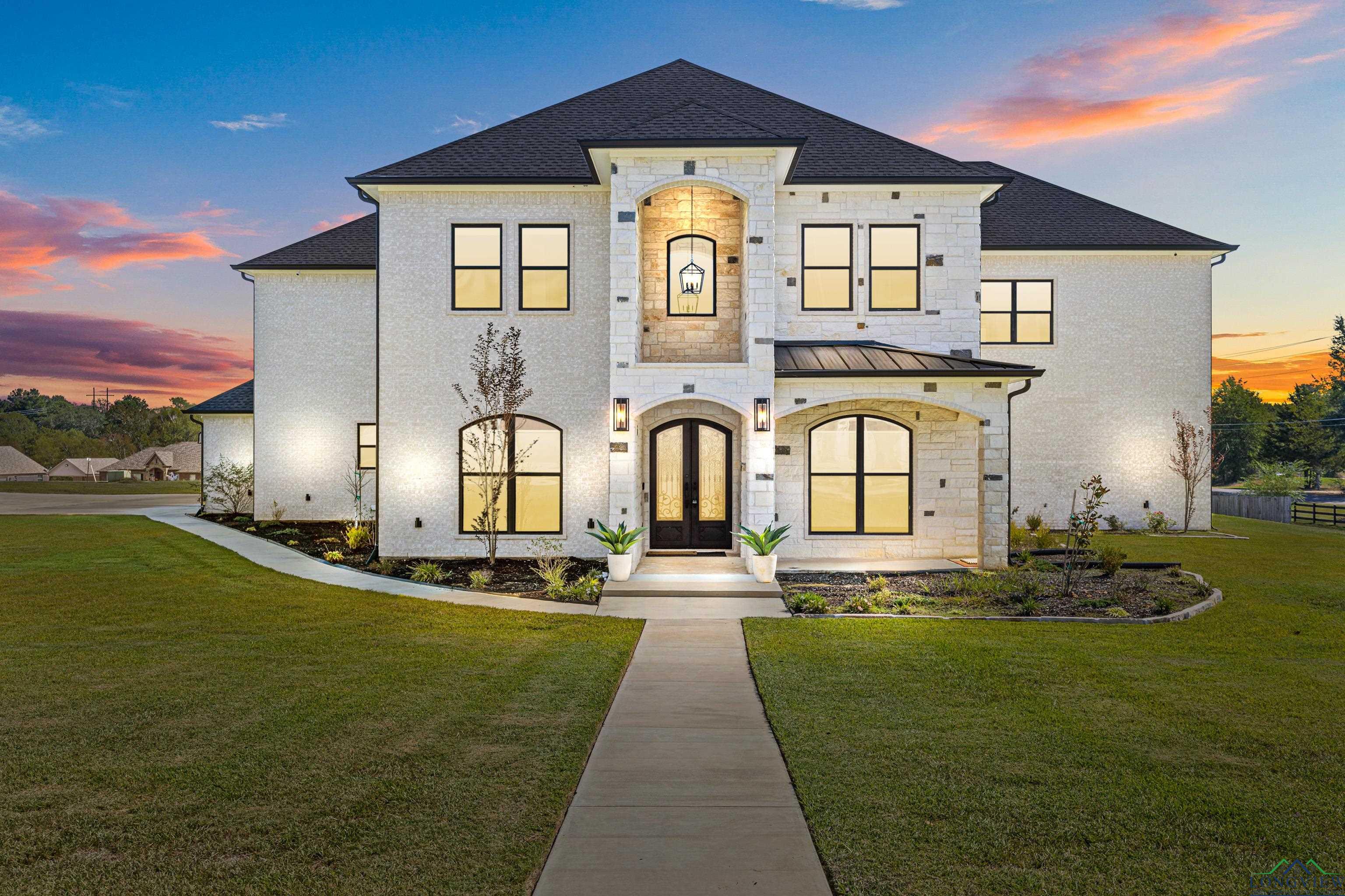 Tatum, Texas, 75691, United States, 6 Bedrooms Bedrooms, ,5 BathroomsBathrooms,Residential,For Sale,1967994