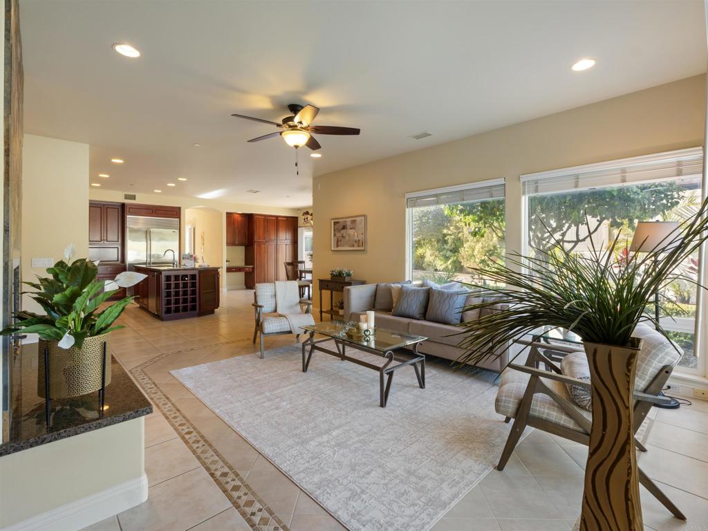 Vista, California, 92084, United States, 5 Bedrooms Bedrooms, ,4 BathroomsBathrooms,Residential,For Sale,1805351
