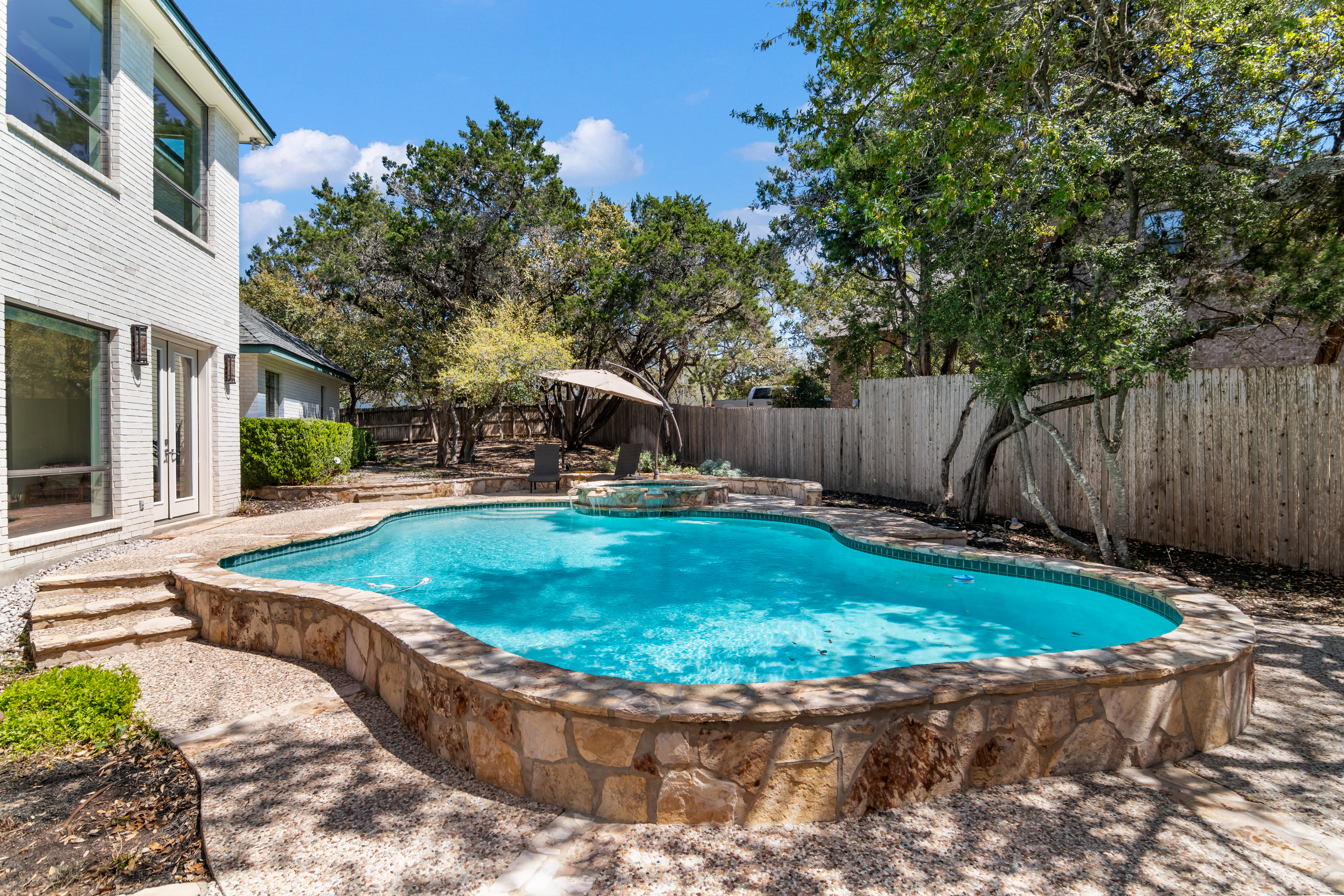  Luxury Living with Hilltop Views - 物件實景