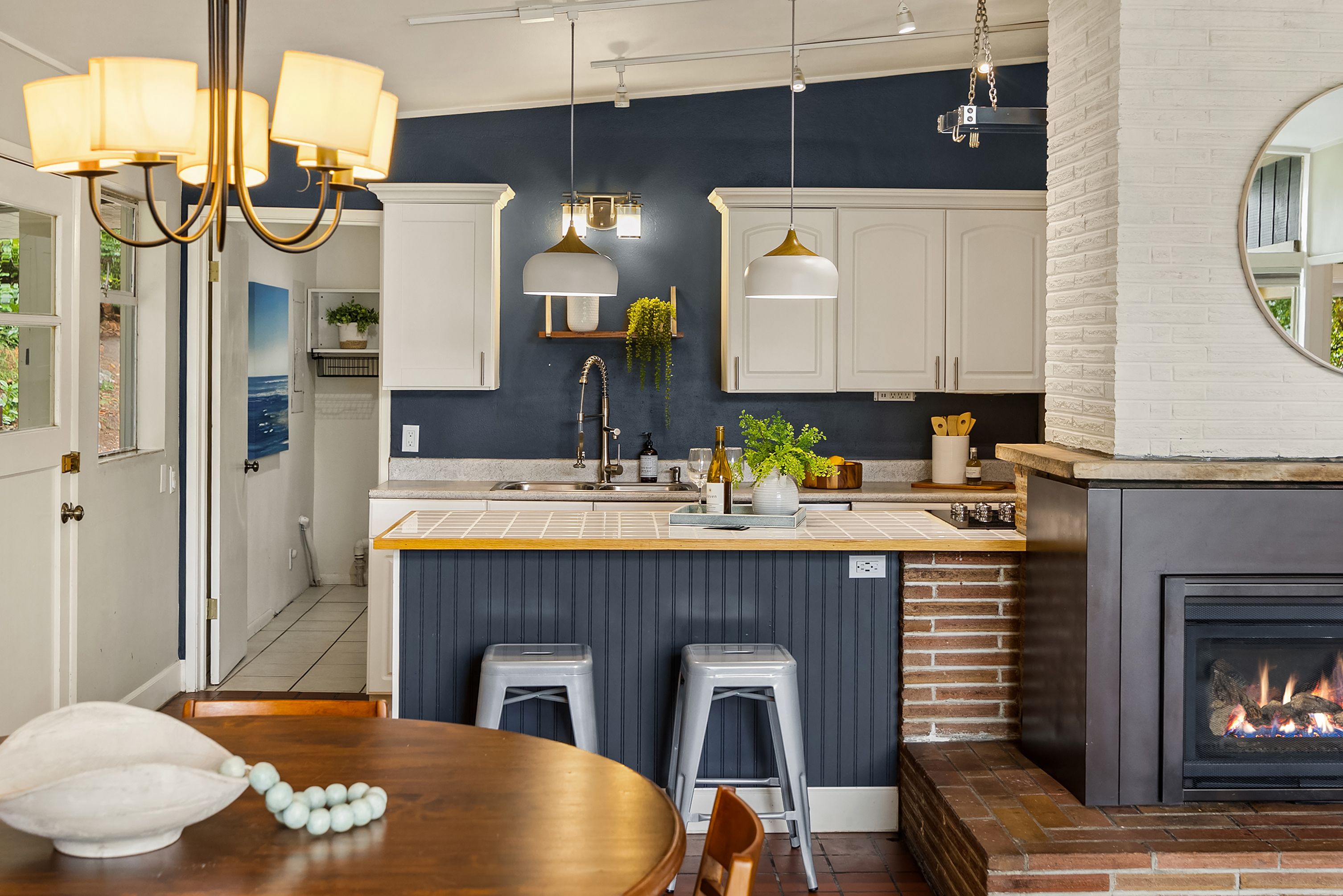  15122 & 15128 NE Anna Vera Lane, Bainbridge Island, WA 98110 - 物件實景
