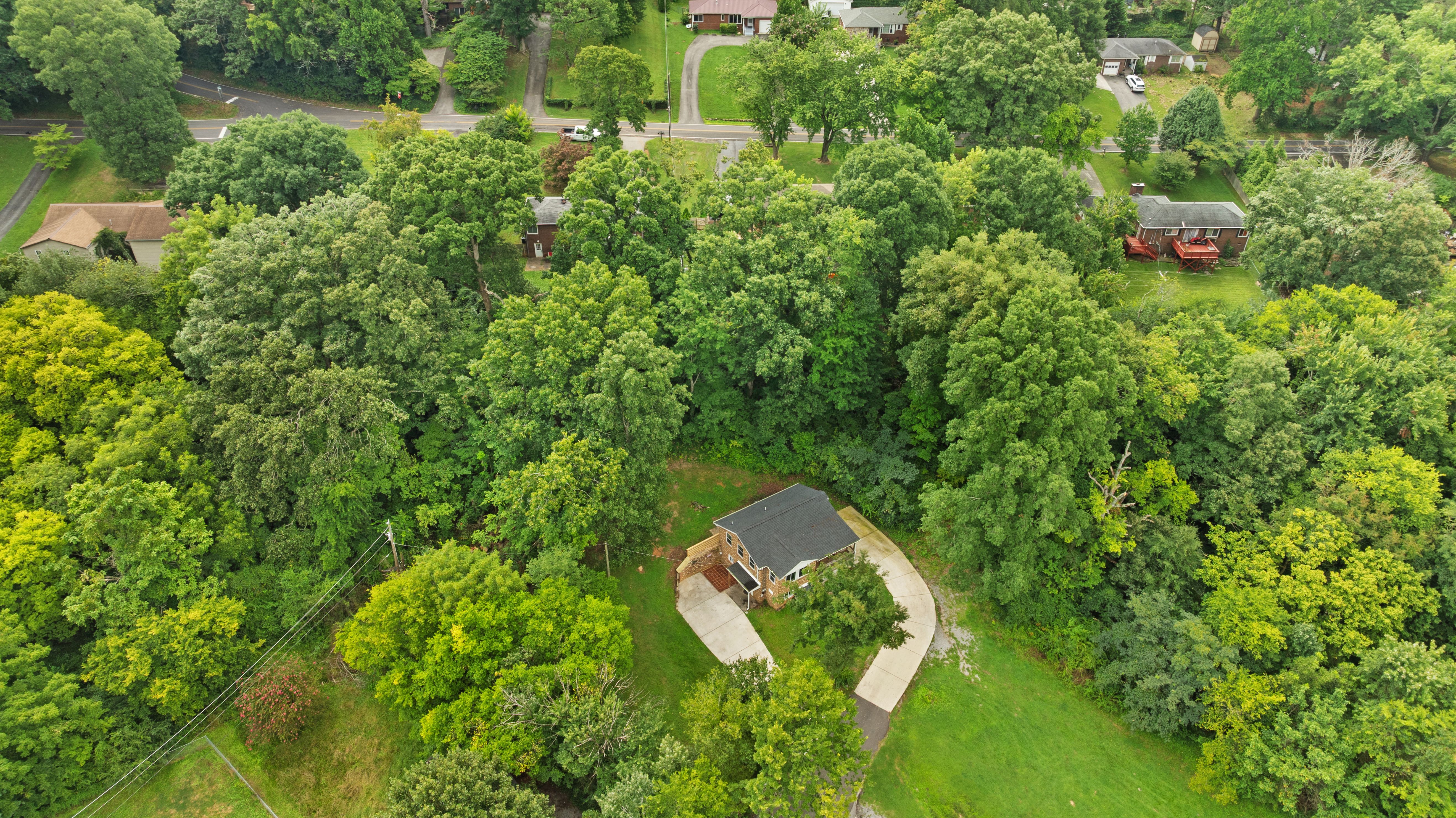  616 & 618 Kinzel Ave, Maryville, TN, 37804 - 物件實景