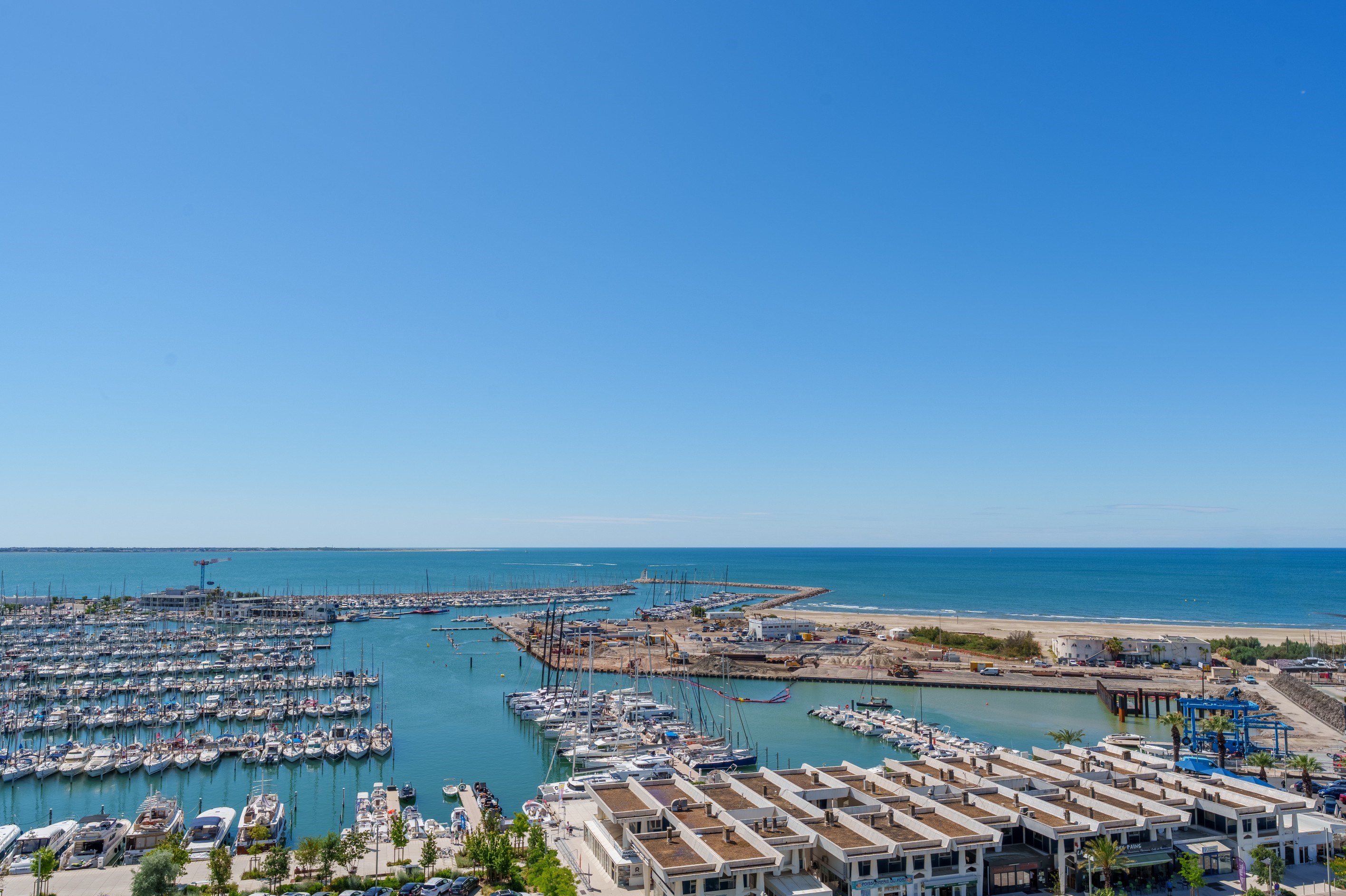  LA GRANDE MOTTE – EXCEPTIONAL PANORAMIC VIEW OF THE MARINA - 物件實景