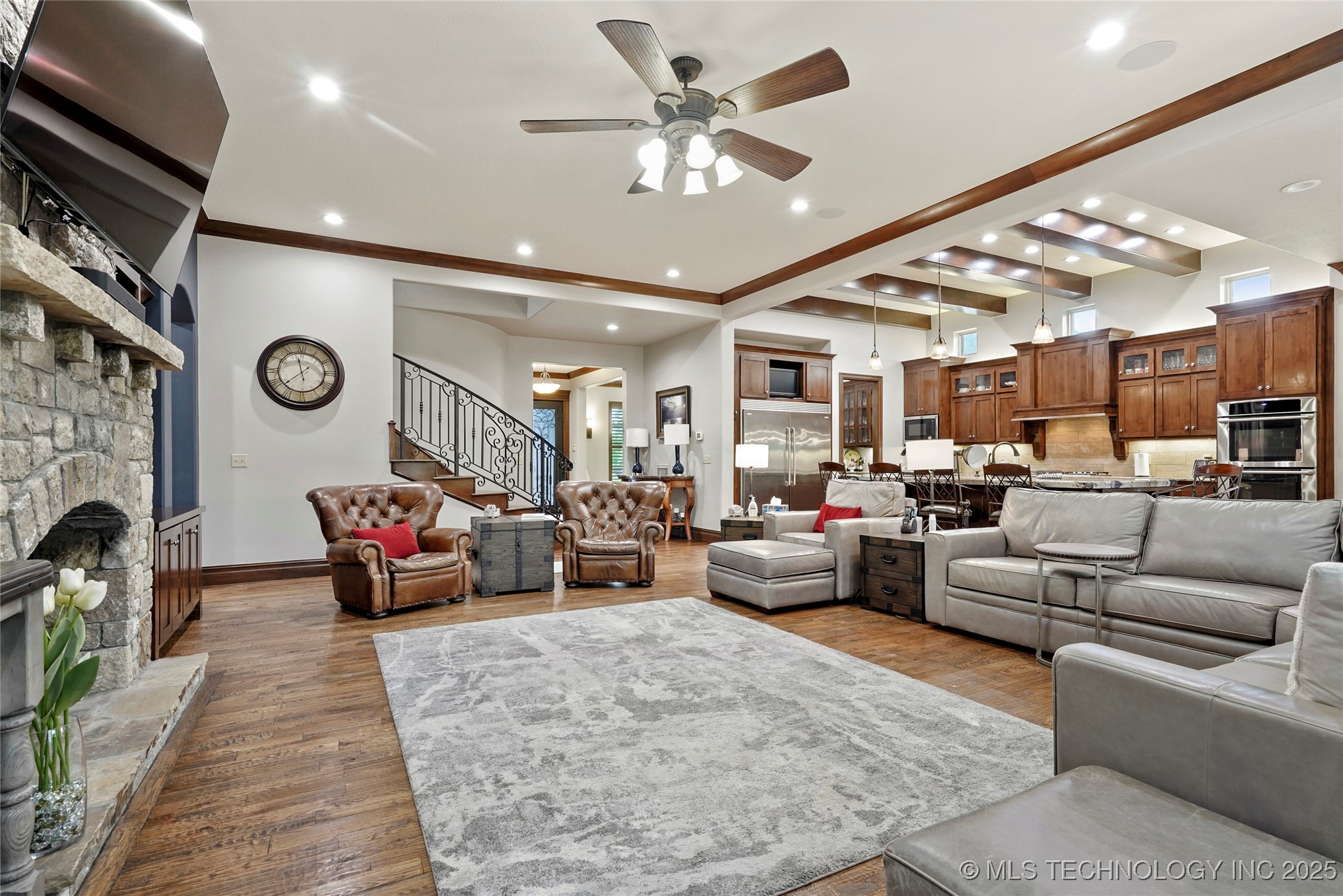 Broken Arrow, Oklahoma, 74011, United States, 5 Bedrooms Bedrooms, ,5 BathroomsBathrooms,Residential,For Sale,1793326