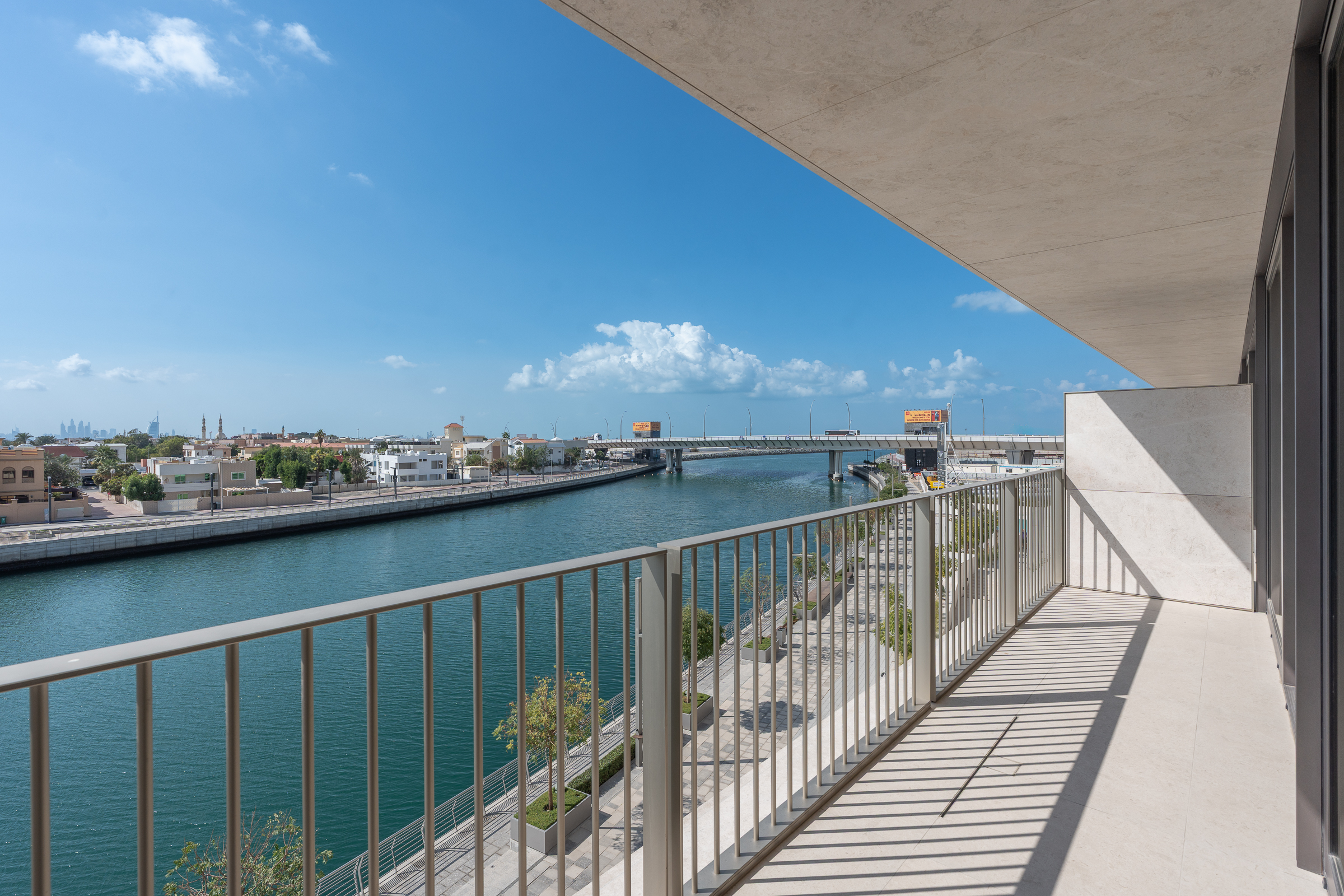  Exclusive Resale Apartment with Canal Views - 物件實景