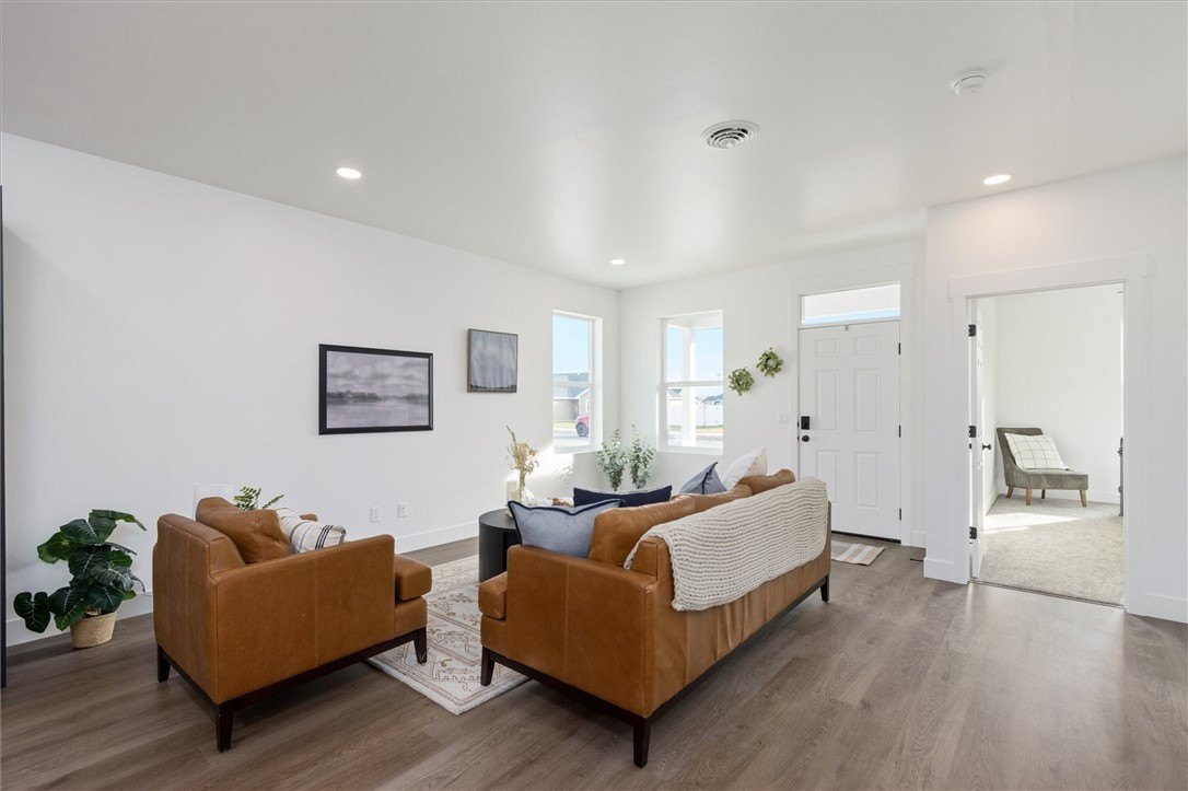 Billings, Montana, 59106, United States, 4 Bedrooms Bedrooms, ,3 BathroomsBathrooms,Residential,For Sale,1982622