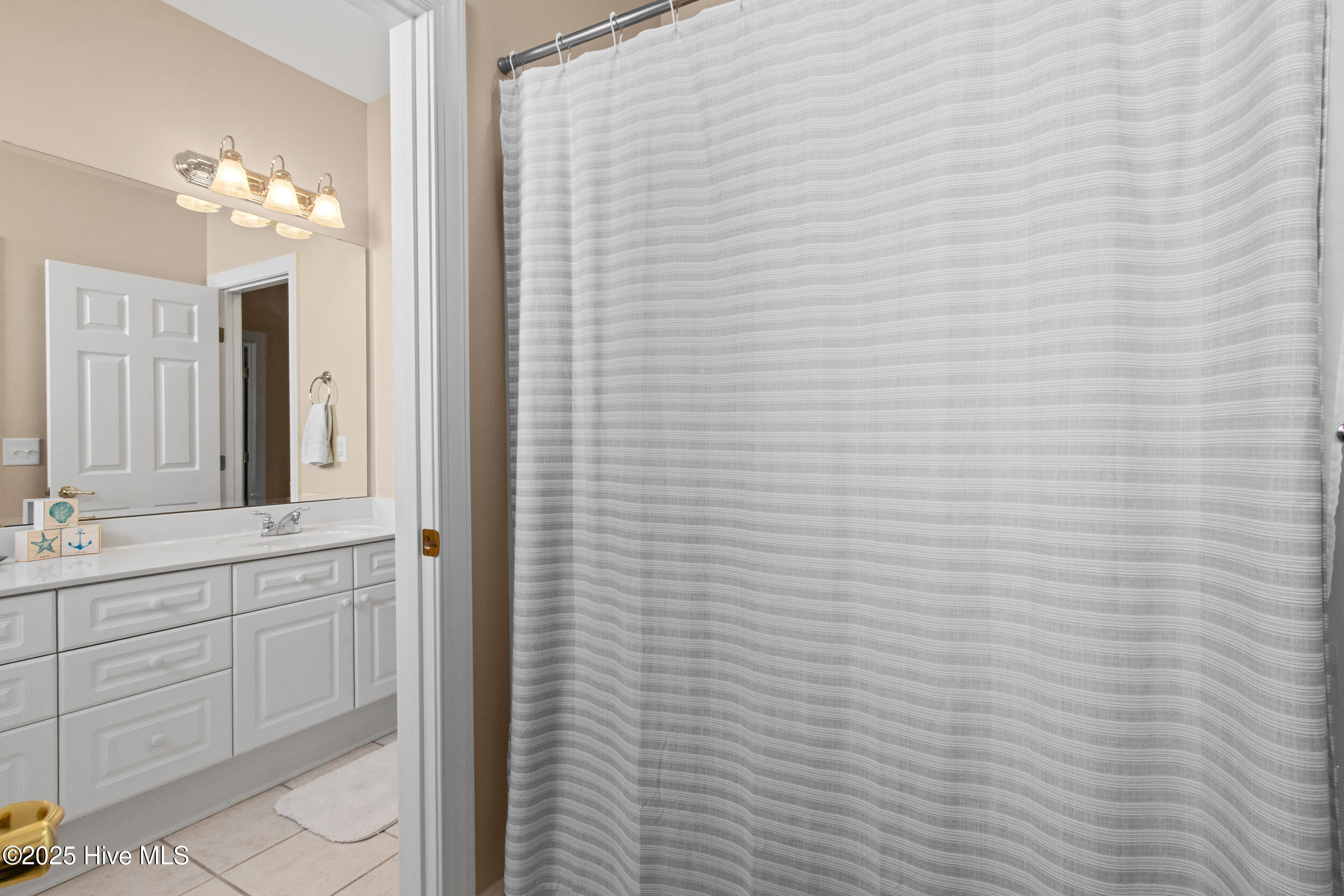 Leland, North Carolina, 28451, United States, 3 Bedrooms Bedrooms, ,2 BathroomsBathrooms,Residential,For Sale,1991325