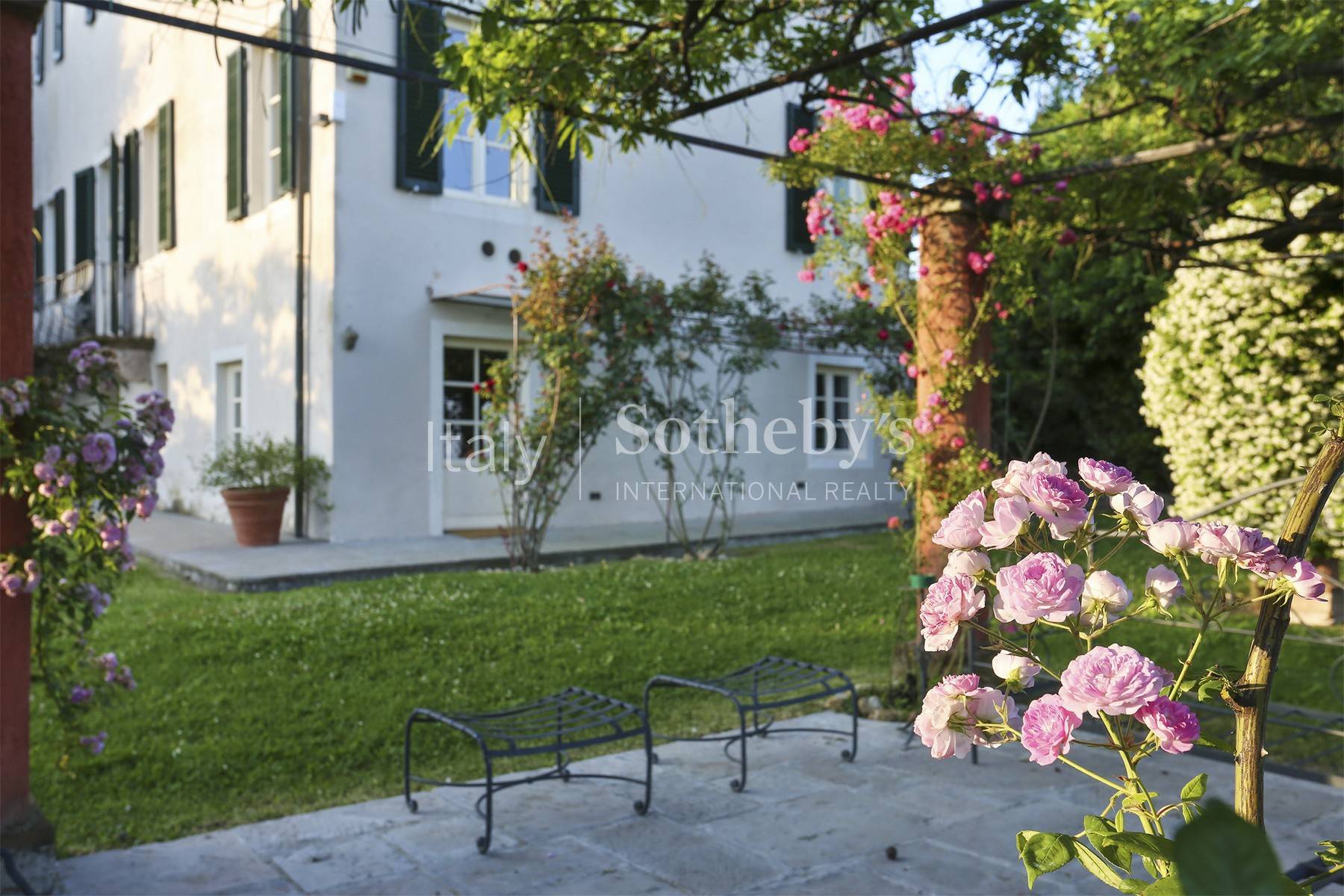  Beautiful villa with swimming pool in the countryside of Lucca - 物件實景