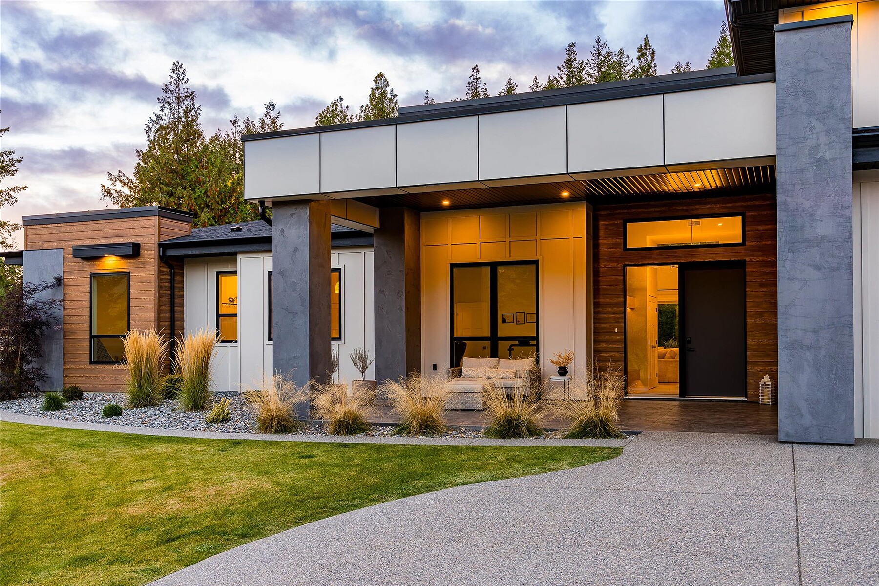  Gorgeous Custom Home - 物件實景
