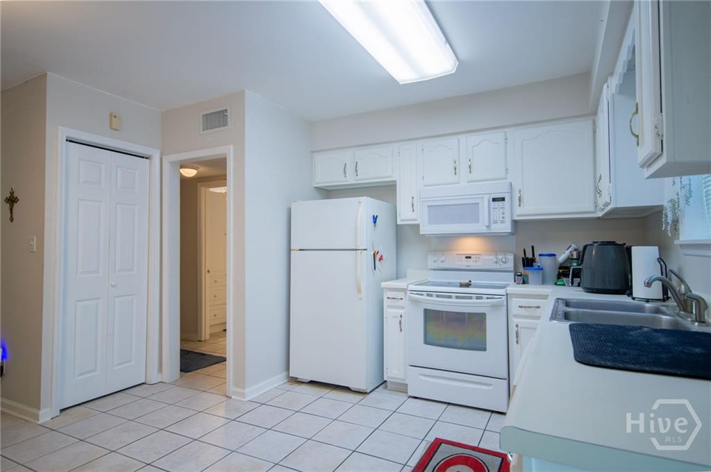 Tybee Island, Georgia, 31328, United States, 4 Bedrooms Bedrooms, ,3 BathroomsBathrooms,Residential,For Sale,1974608