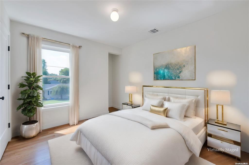 Ridge, New York, 11961, United States, 4 Bedrooms Bedrooms, ,3 BathroomsBathrooms,Residential,For Sale,1768348
