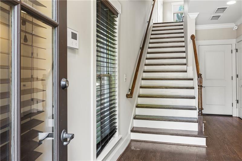 Atlanta, Georgia, 30339, United States, 4 Bedrooms Bedrooms, ,5 BathroomsBathrooms,Residential,For Sale,1760221