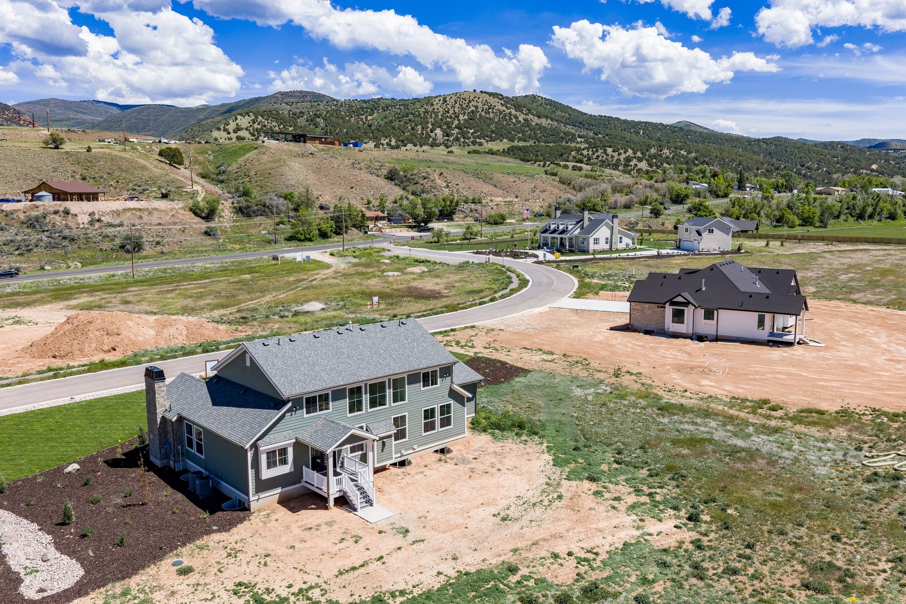  New Construction in Countryside Estates - 物件實景