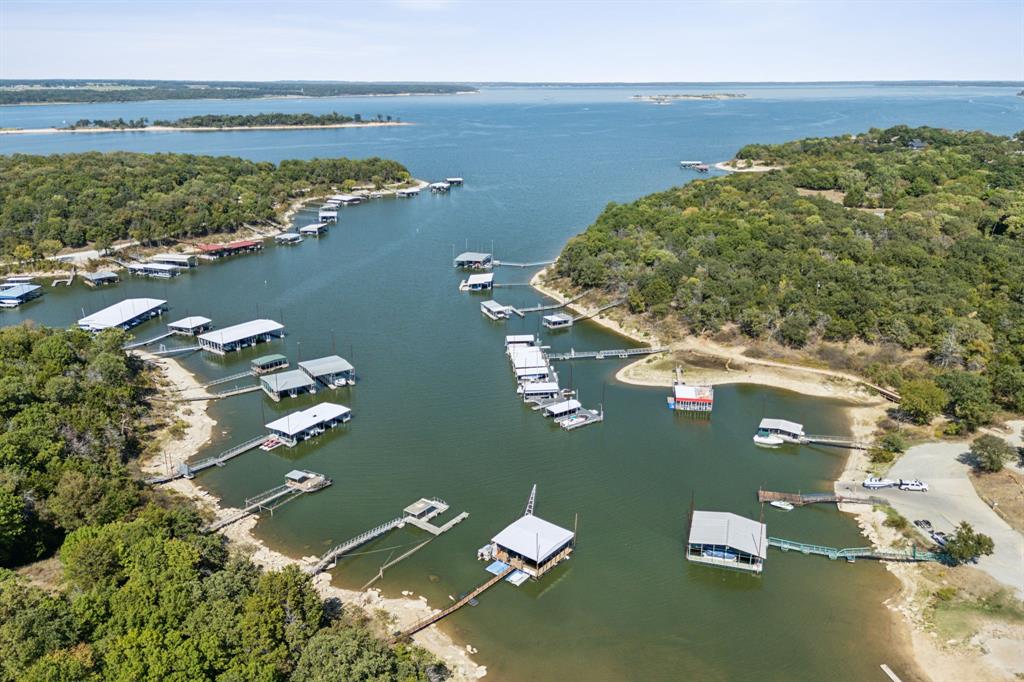 Pottsboro, Texas, 75076, United States, 3 Bedrooms Bedrooms, ,3 BathroomsBathrooms,Residential,For Sale,2003176