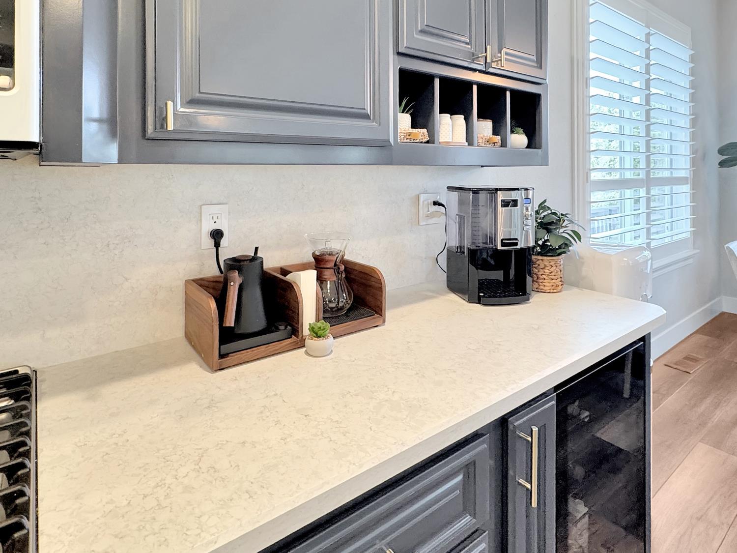 Colfax, California, 95713, United States, 5 Bedrooms Bedrooms, ,3 BathroomsBathrooms,Residential,For Sale,2002832