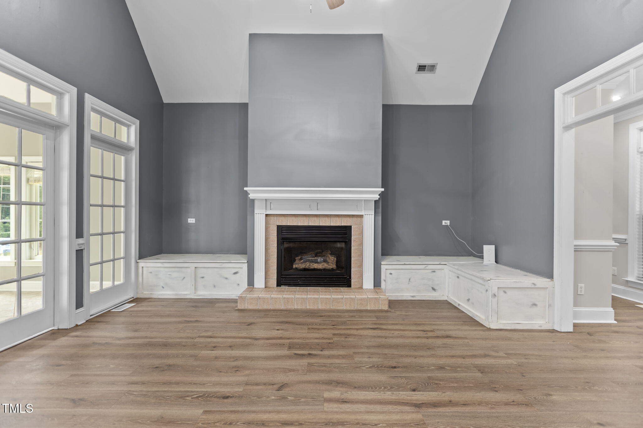 Smithfield, North Carolina, 27577, United States, 3 Bedrooms Bedrooms, ,4 BathroomsBathrooms,Residential,For Sale,1933670