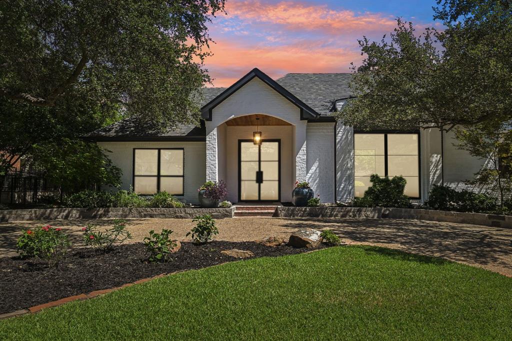 Dallas, Texas, 75248, United States, 4 Bedrooms Bedrooms, ,4 BathroomsBathrooms,Residential,For Sale,1900656