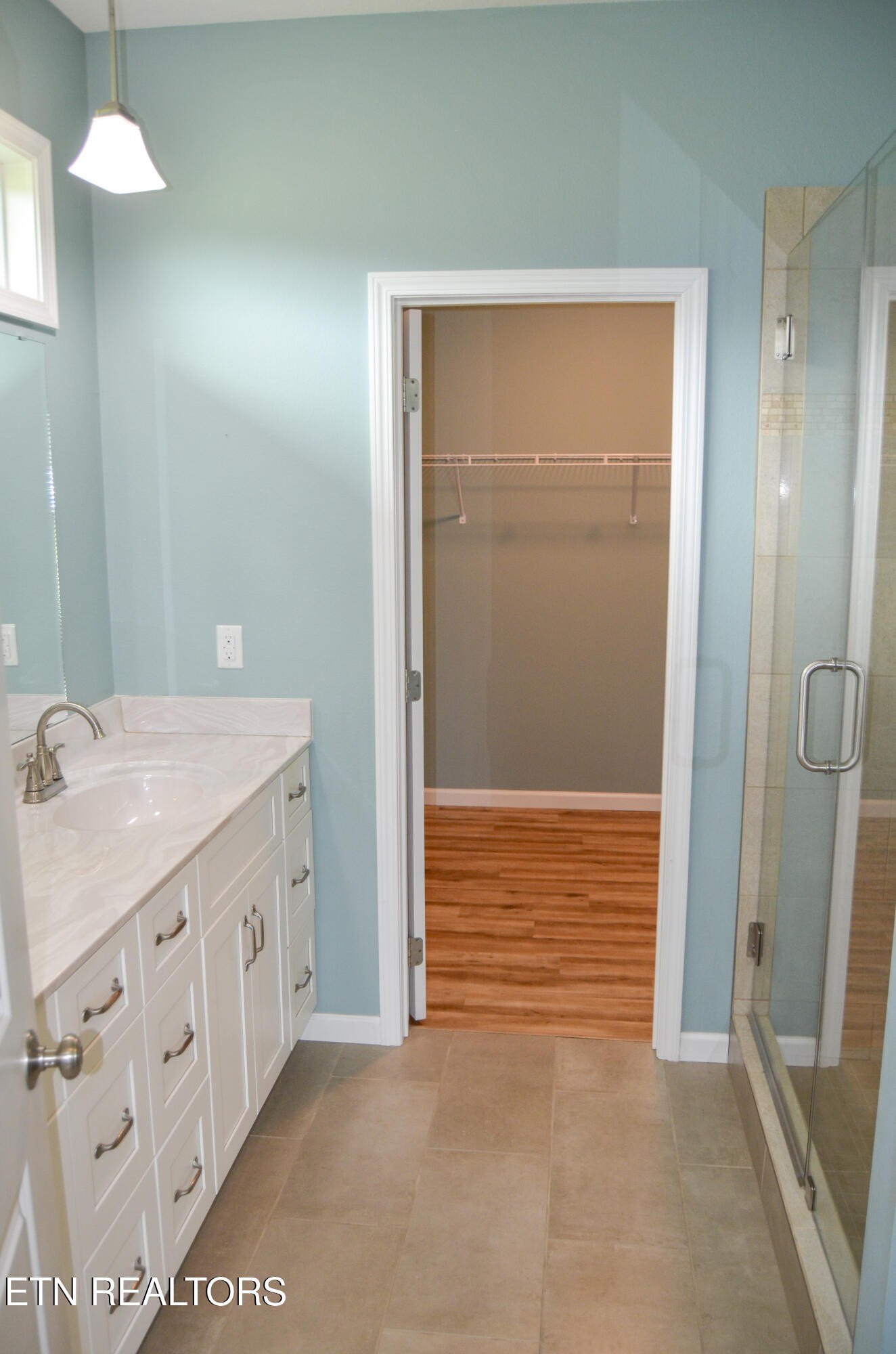 Crossville, Tennessee, 38555, United States, 3 Bedrooms Bedrooms, ,3 BathroomsBathrooms,Residential,For Sale,1978322