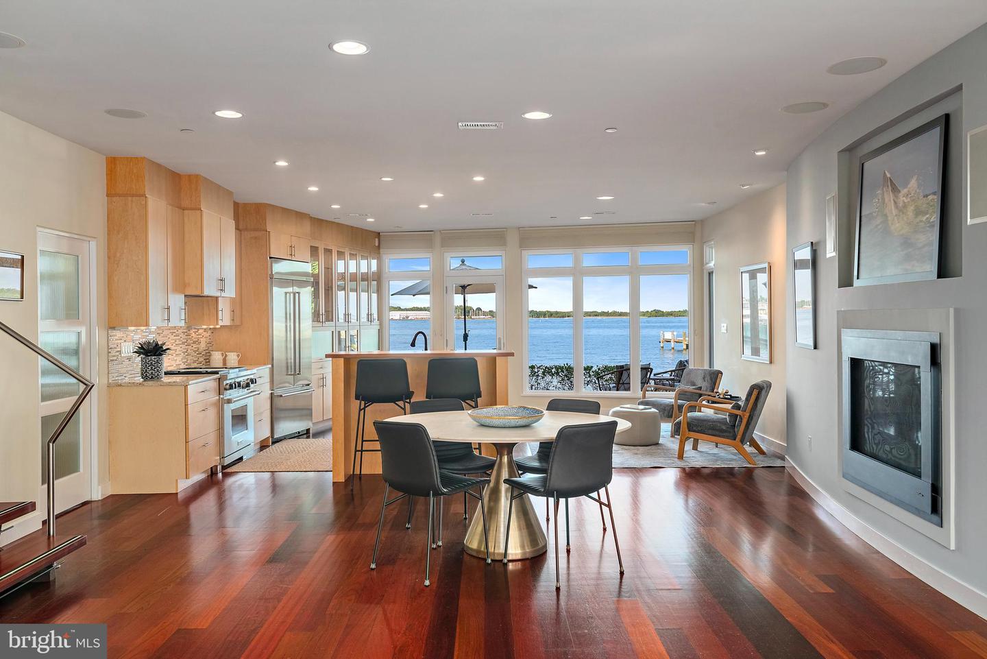 Annapolis, Maryland, 21403, United States, 4 Bedrooms Bedrooms, ,3 BathroomsBathrooms,Residential,For Sale,1950793