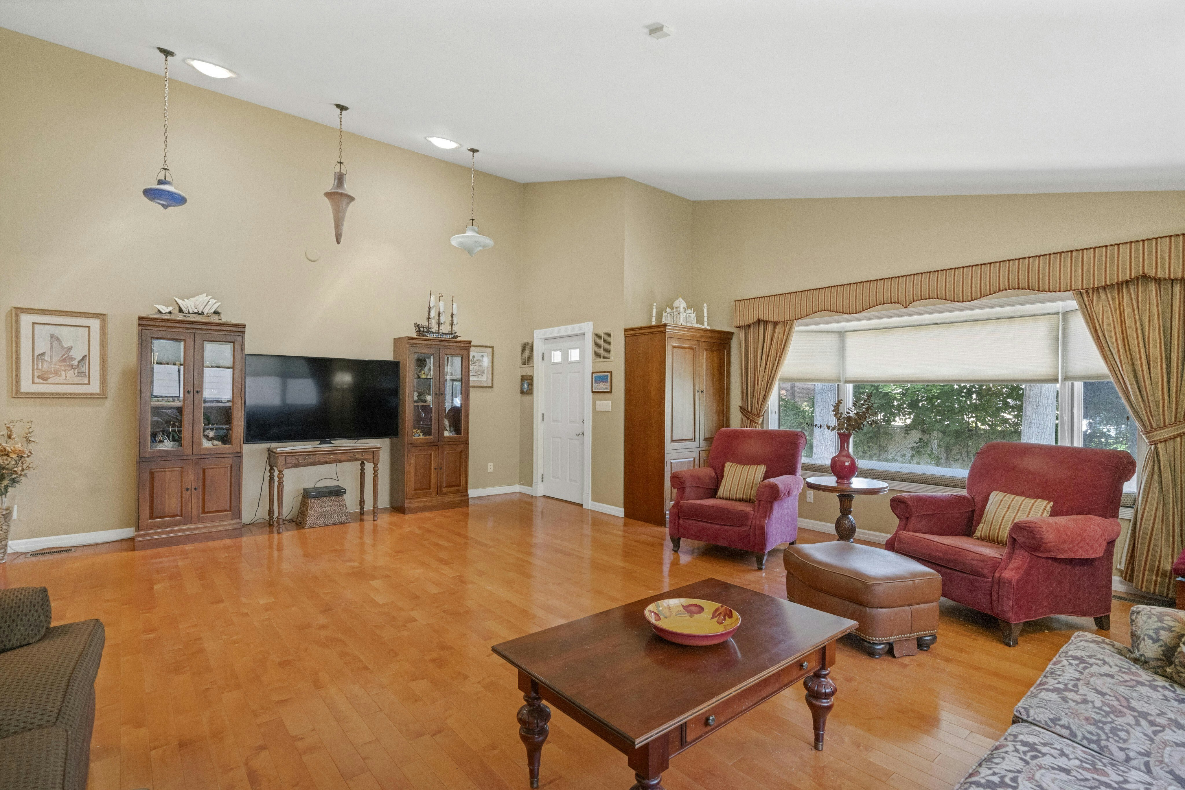  805 Washburn Street, Teaneck, NJ 07666 - 物件實景