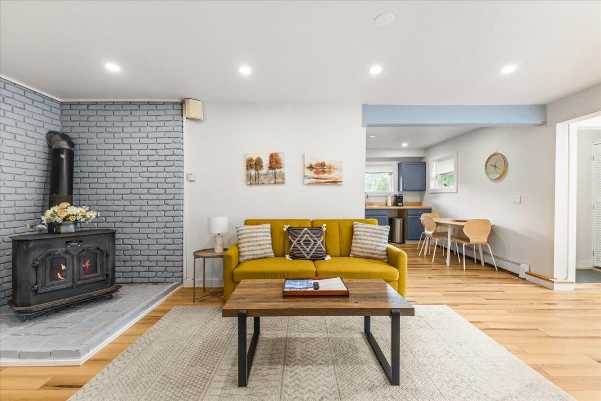 Stowe, Vermont, 05672, United States, 8 Bedrooms Bedrooms, ,5 BathroomsBathrooms,Residential,For Sale,1994933