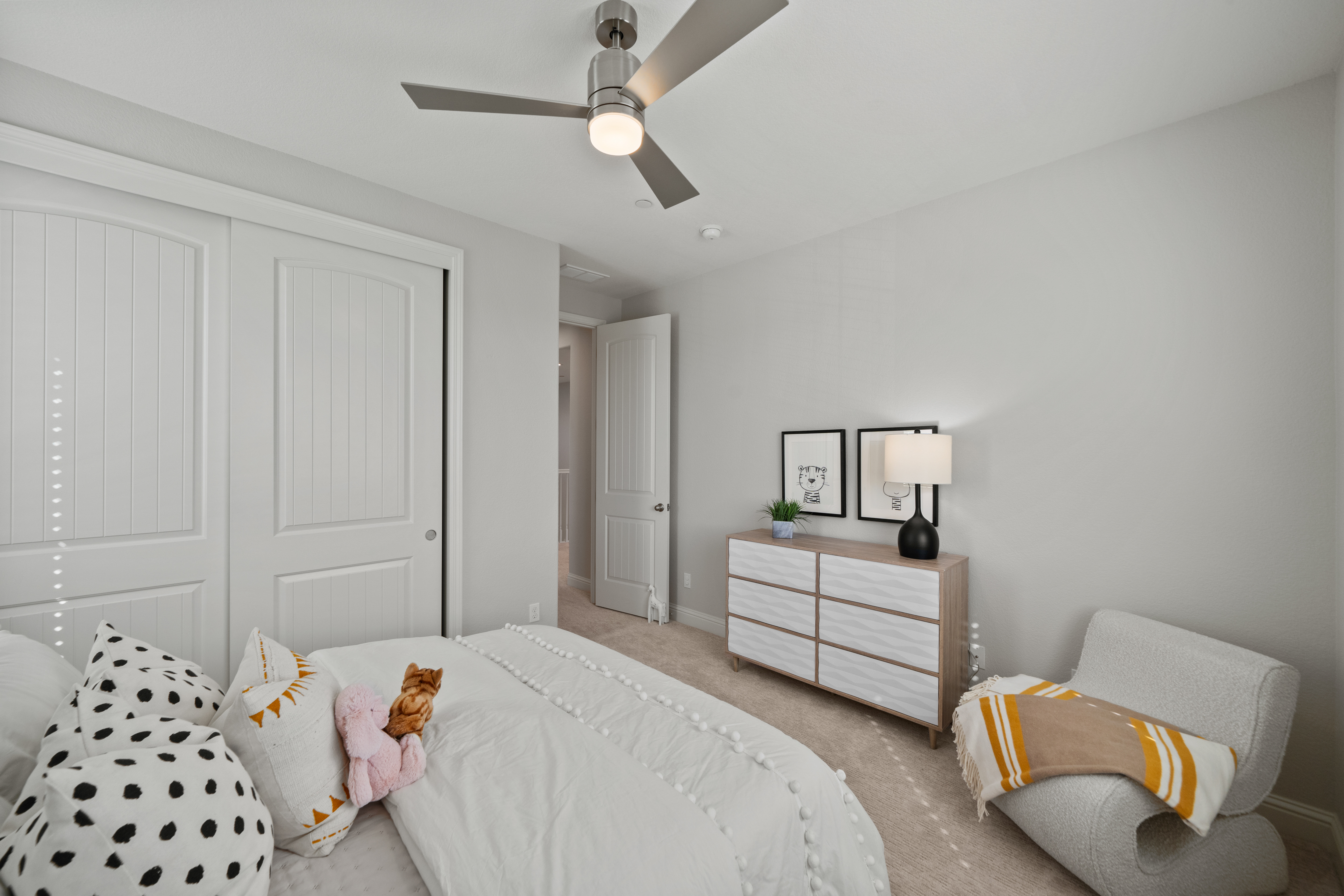  A Beautifully Appointed Patterson Ranch Home Offering Effortless Modern Living - 物件實景