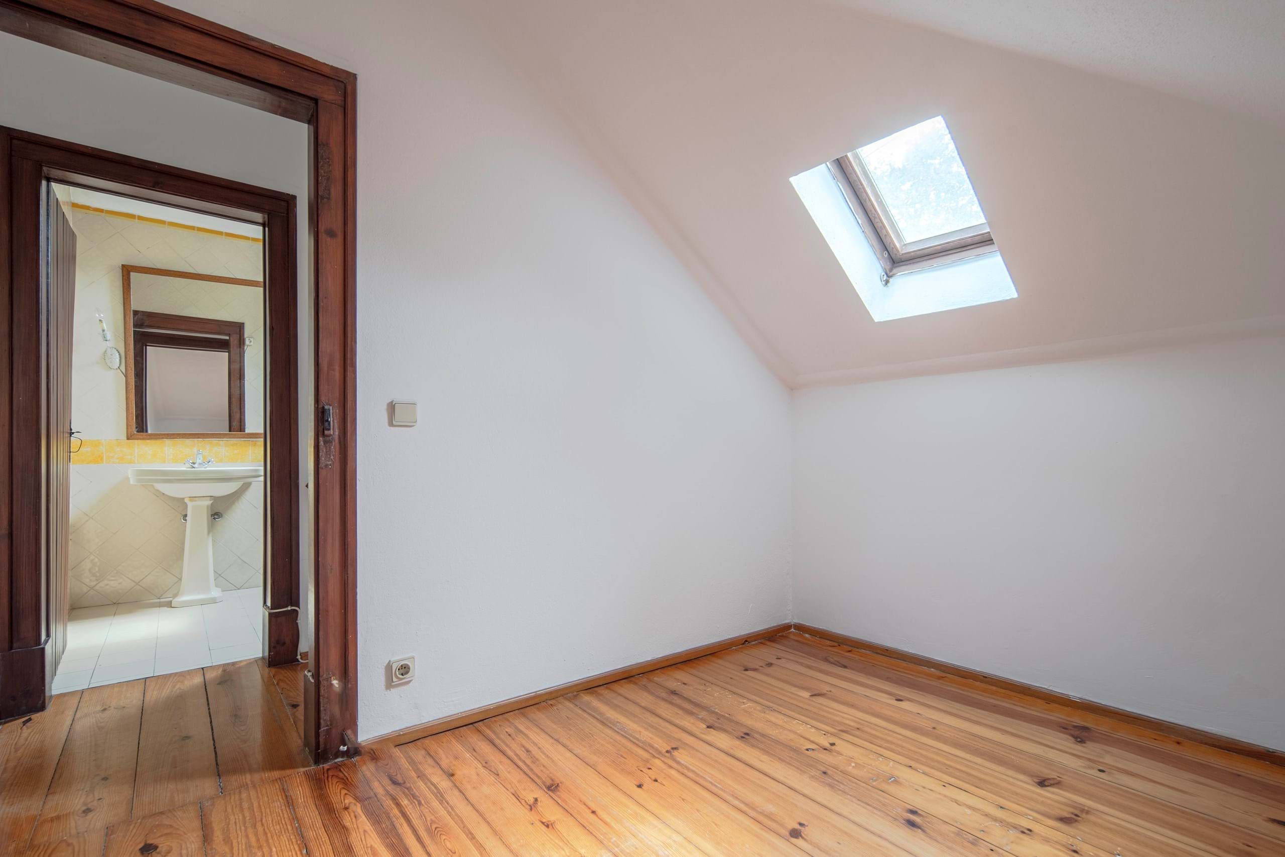 Setúbal, Setúbal, 2925- 002, PT, 3 Bedrooms Bedrooms, ,2 BathroomsBathrooms,Residential,For Sale,1708692