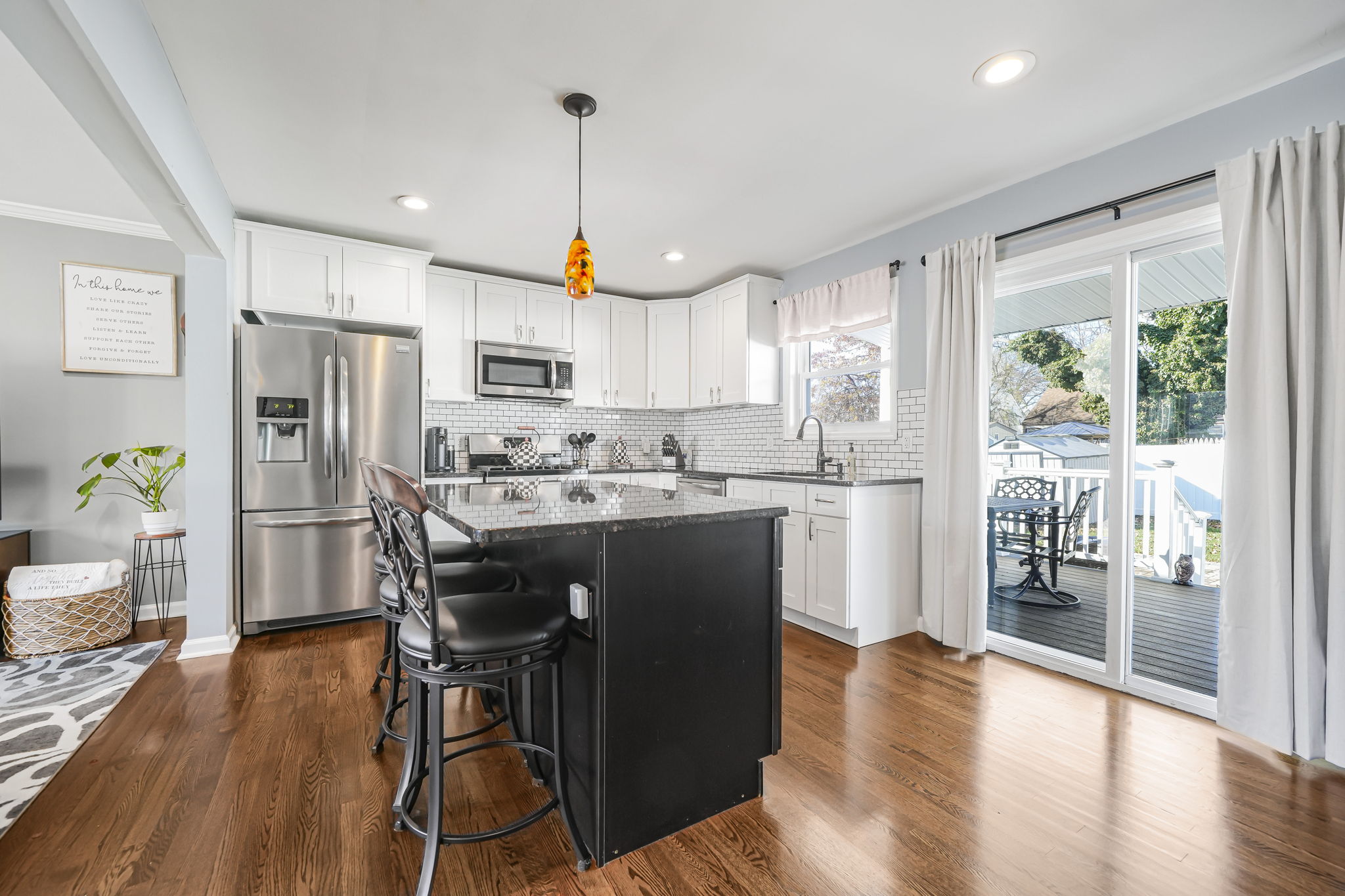 Union, New Jersey, 07073, United States, 3 Bedrooms Bedrooms, ,2 BathroomsBathrooms,Residential,For Sale,2012032