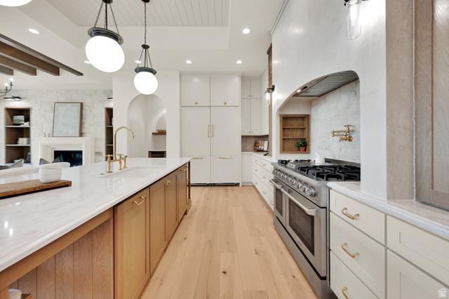 Mapleton, Utah, 84664, United States, 3 Bedrooms Bedrooms, ,3 BathroomsBathrooms,Residential,For Sale,1988600