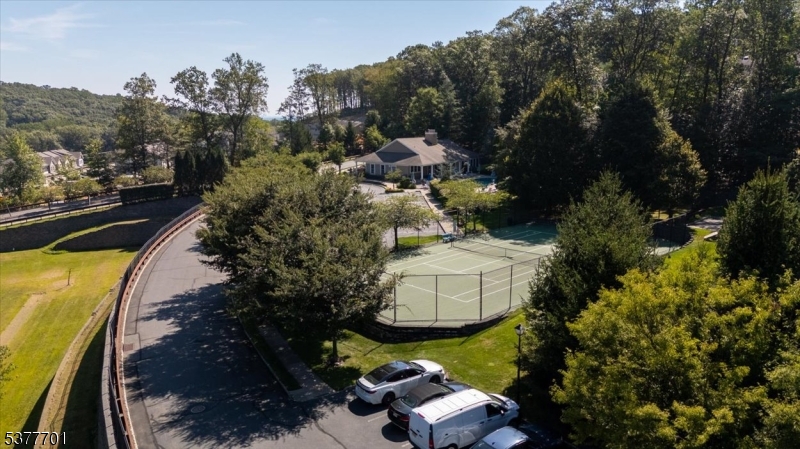 Denville Twp., New Jersey, 07834-3836, United States, 3 Bedrooms Bedrooms, ,4 BathroomsBathrooms,Residential,For Sale,1914239