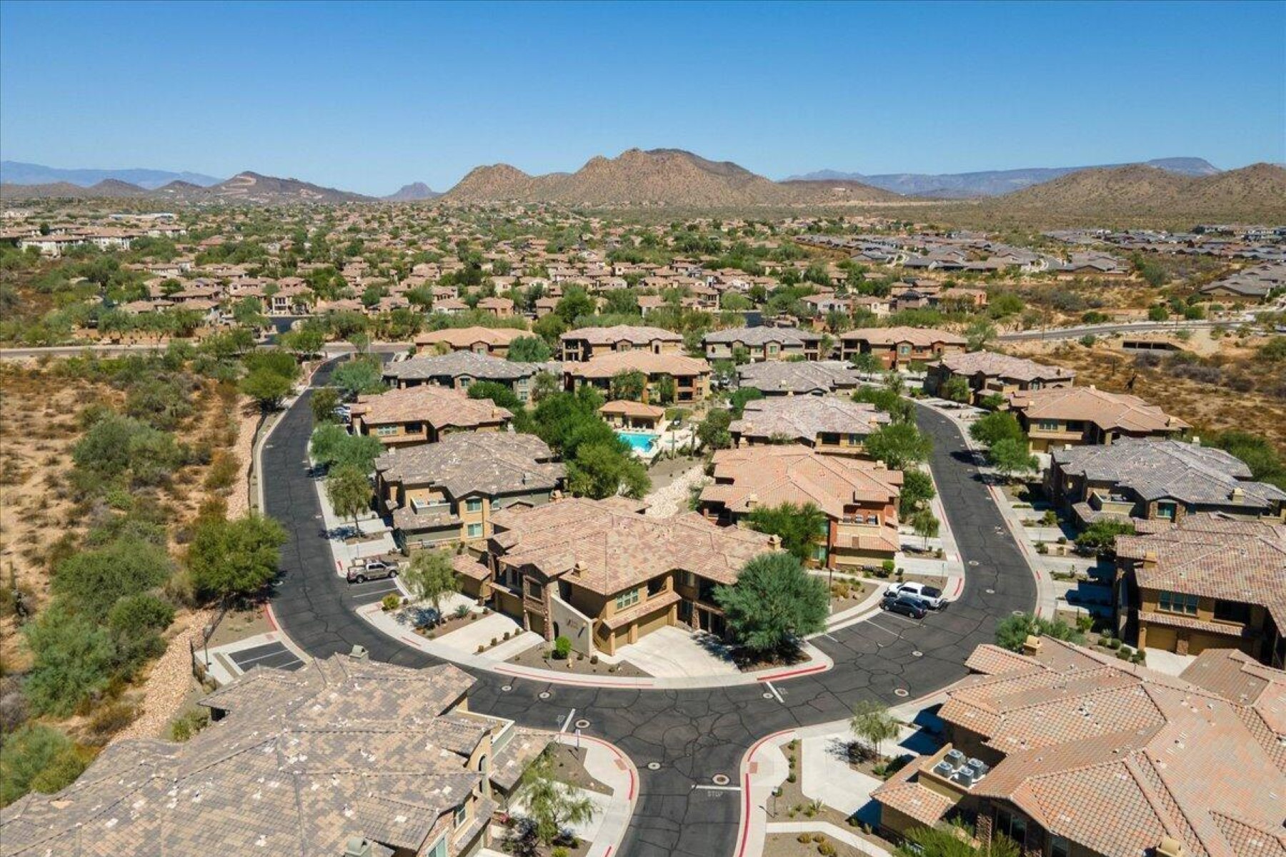  2425 W Bronco Butte Trail¦Phoenix, AZ - 物件實景