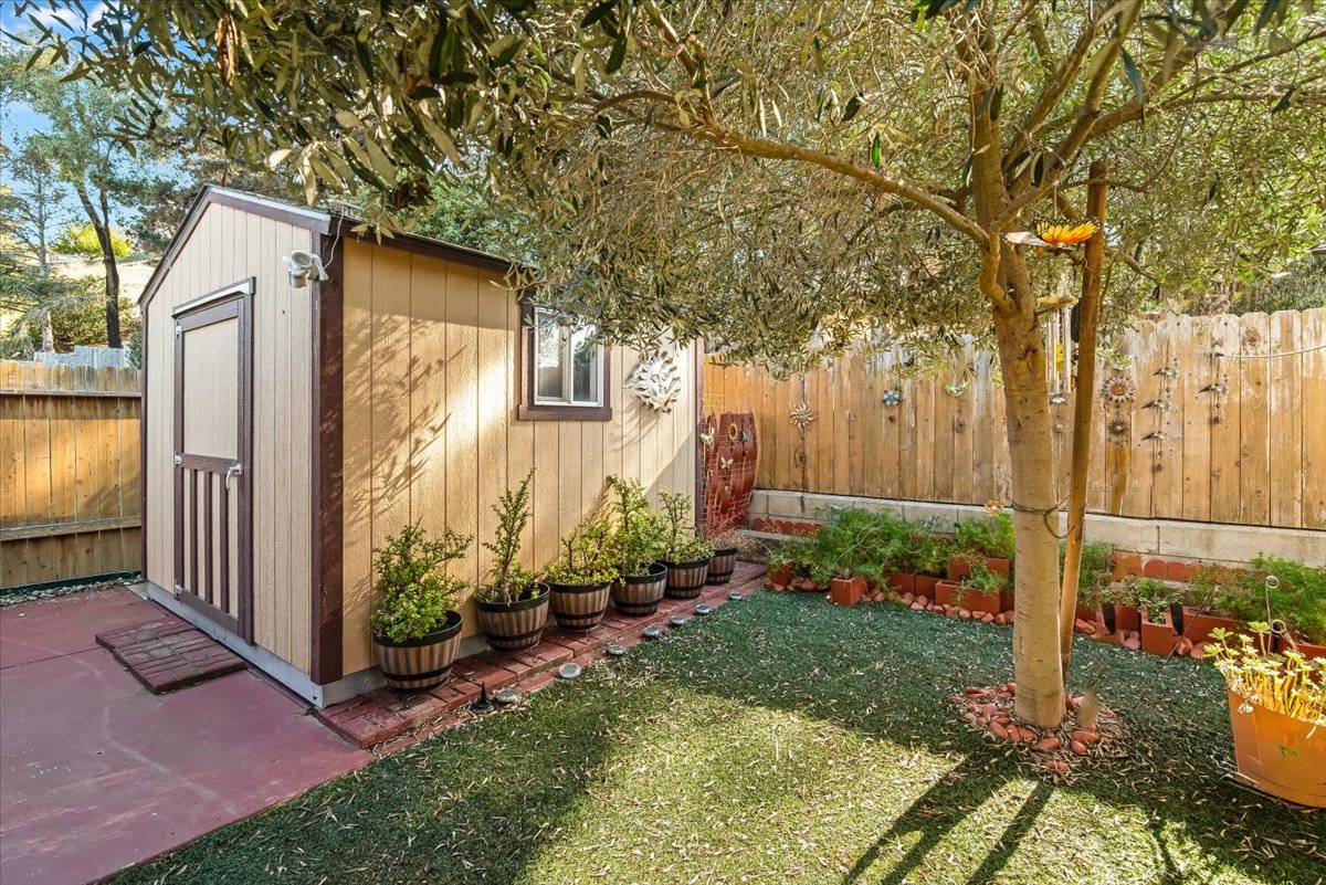 Lompoc, California, 93436, United States, 3 Bedrooms Bedrooms, ,2 BathroomsBathrooms,Residential,For Sale,1991167