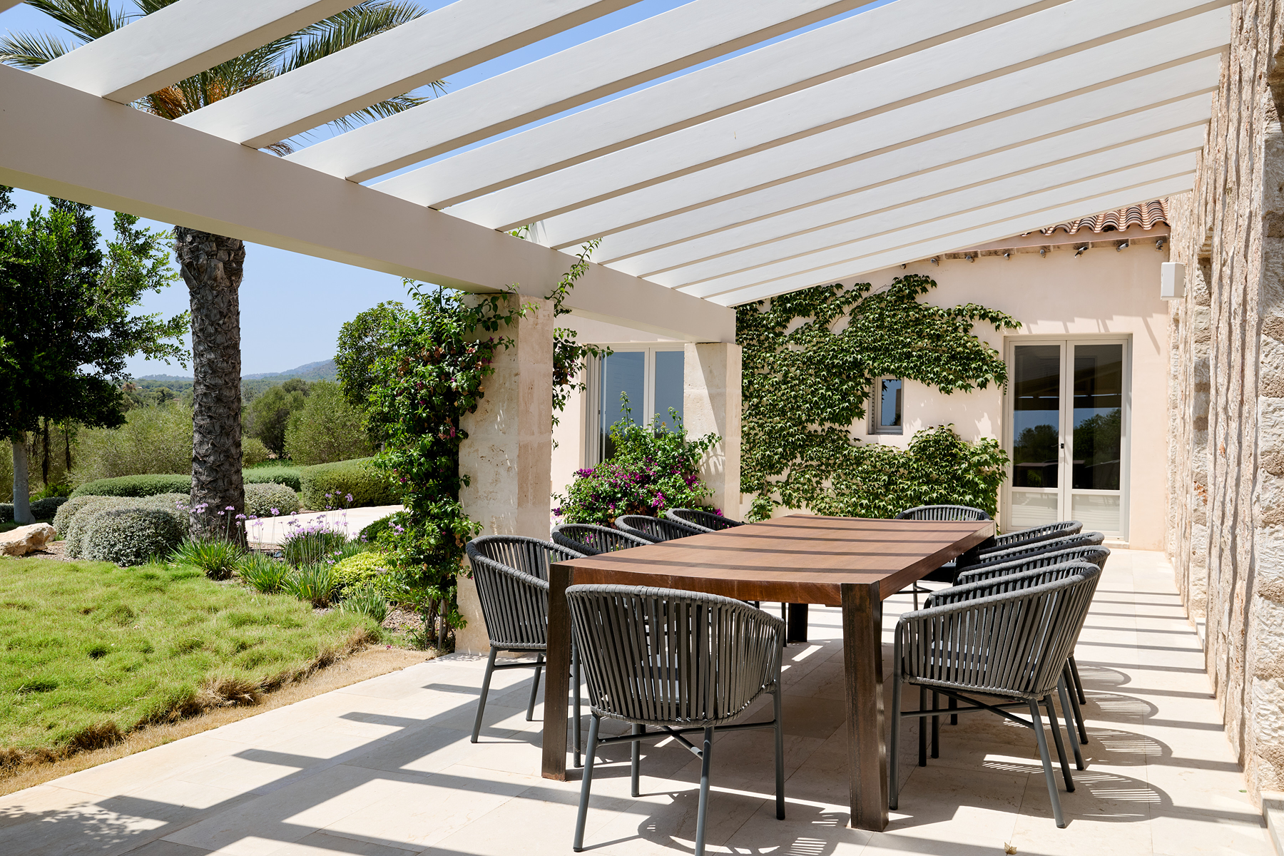  Mallorcan estate with pool and sea views in Portocolom, Mallorca - 物件實景