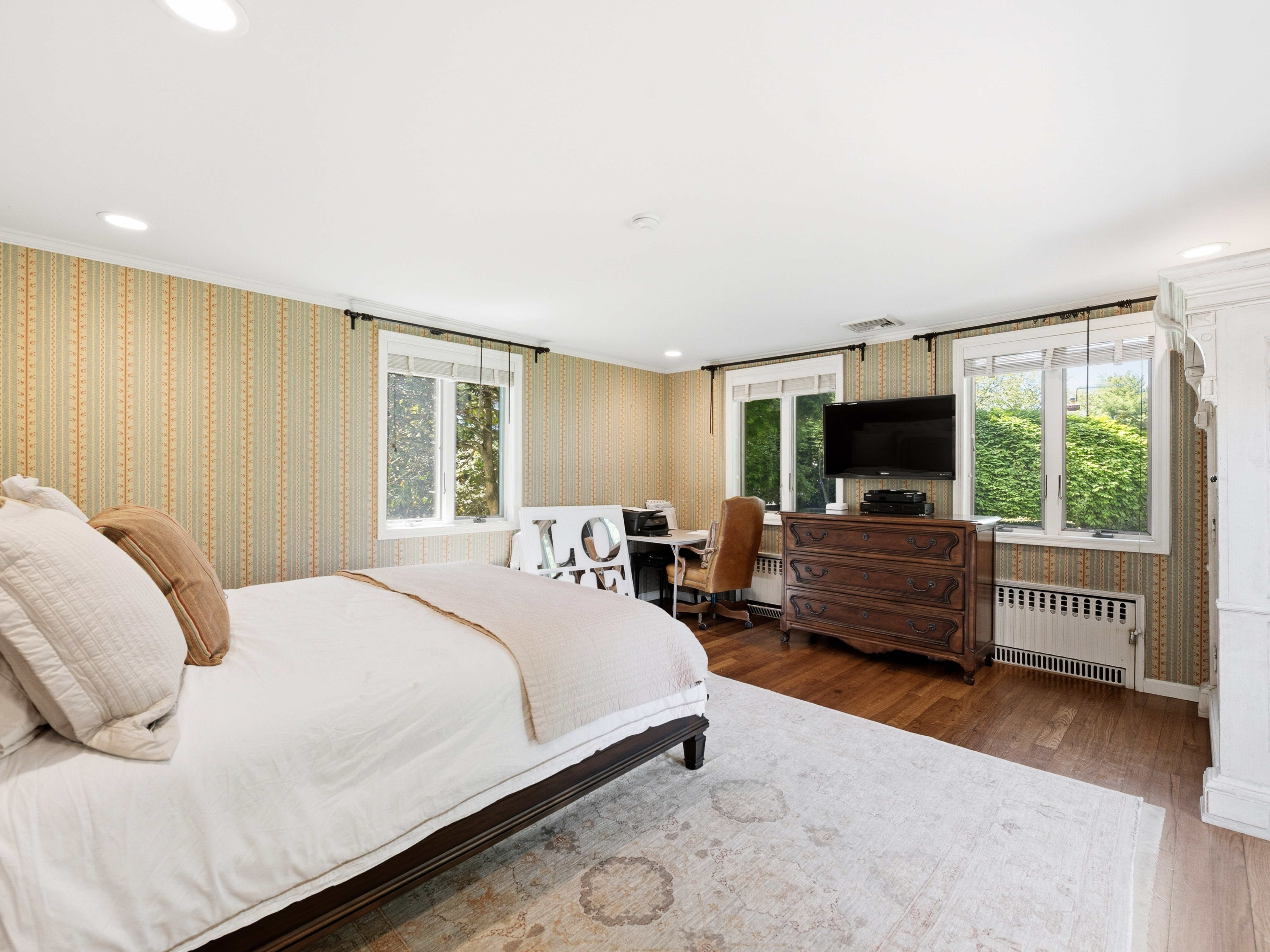  2 Aspen Place, Great Neck, NY 11021 - 物件實景