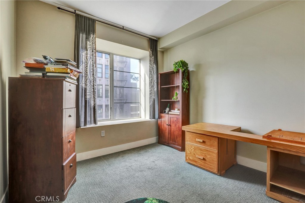 Long Beach, California, 90802, United States, 3 Bedrooms Bedrooms, ,2 BathroomsBathrooms,Residential,For Sale,1921298