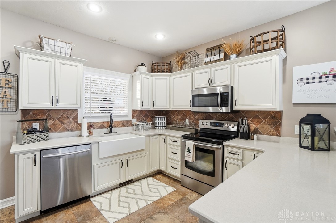 Troy, Ohio, 45373, United States, 4 Bedrooms Bedrooms, ,3 BathroomsBathrooms,Residential,For Sale,2002244