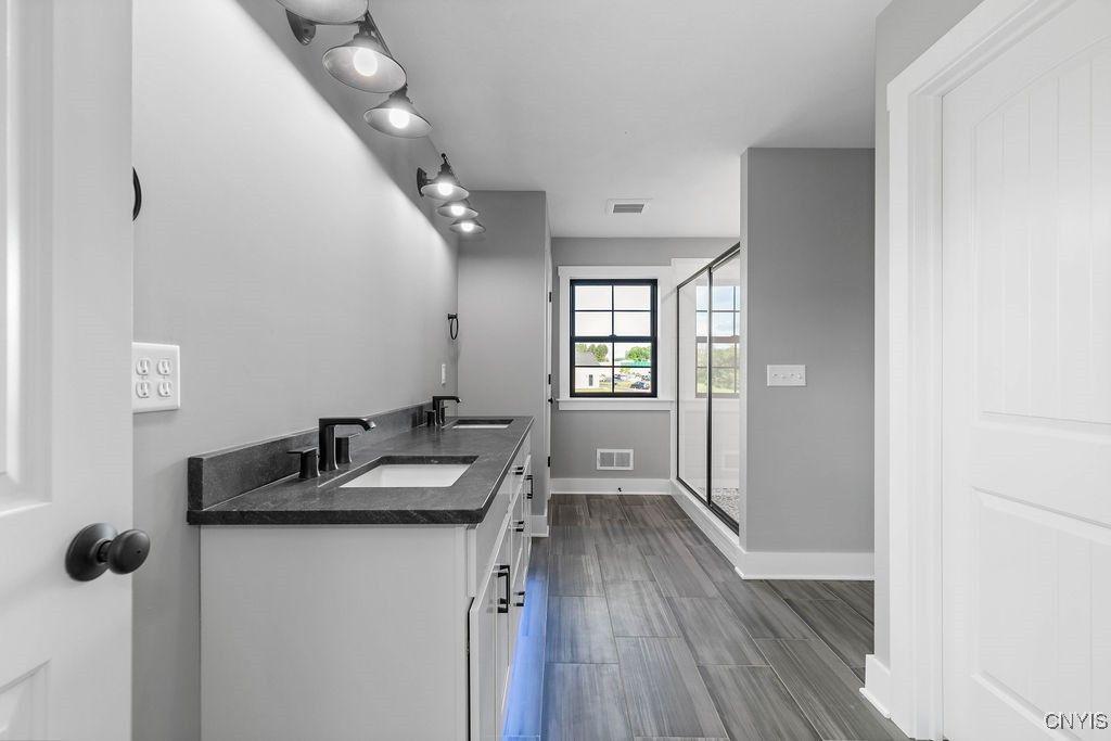 Syracuse, New York, 13215, United States, 3 Bedrooms Bedrooms, ,3 BathroomsBathrooms,Residential,For Sale,1778206