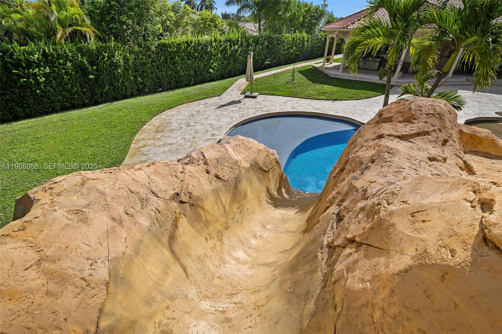 Miami, Florida, 33183, United States, 5 Bedrooms Bedrooms, ,5 BathroomsBathrooms,Residential,For Sale,1998373