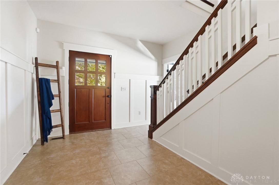 Oakwood, Ohio, 45409, United States, 3 Bedrooms Bedrooms, ,3 BathroomsBathrooms,Residential,For Sale,1991510