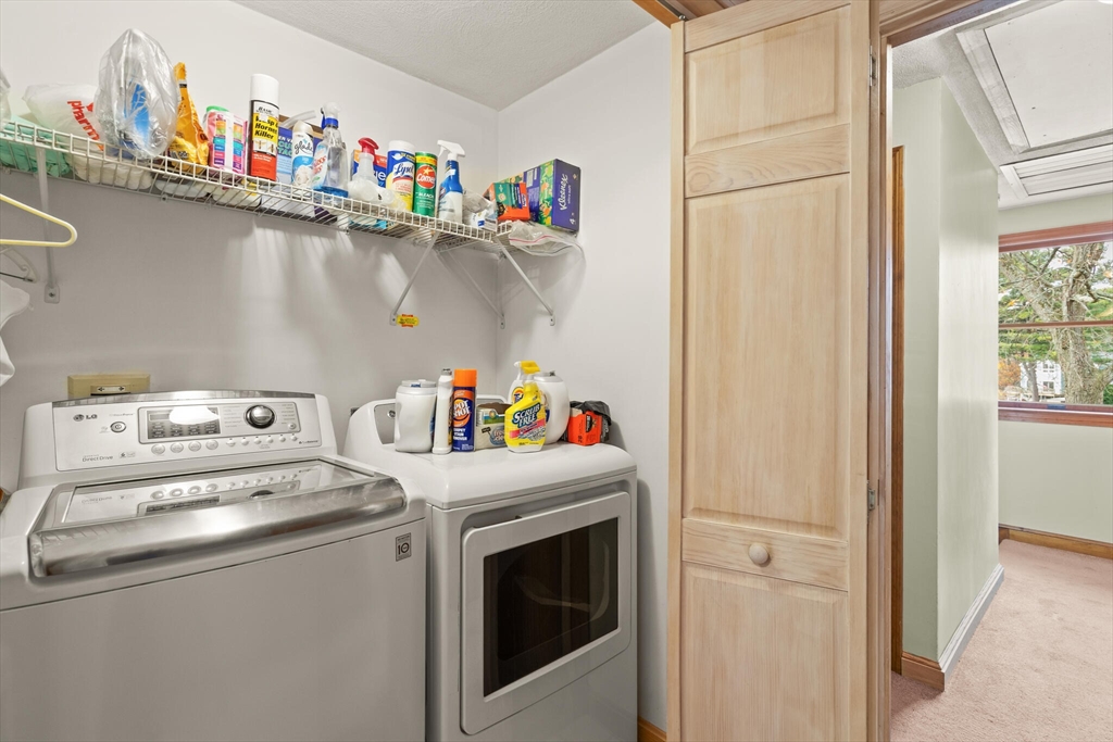 Lynnfield, Massachusetts, 01940, United States, 3 Bedrooms Bedrooms, ,2 BathroomsBathrooms,Residential,For Sale,1987735