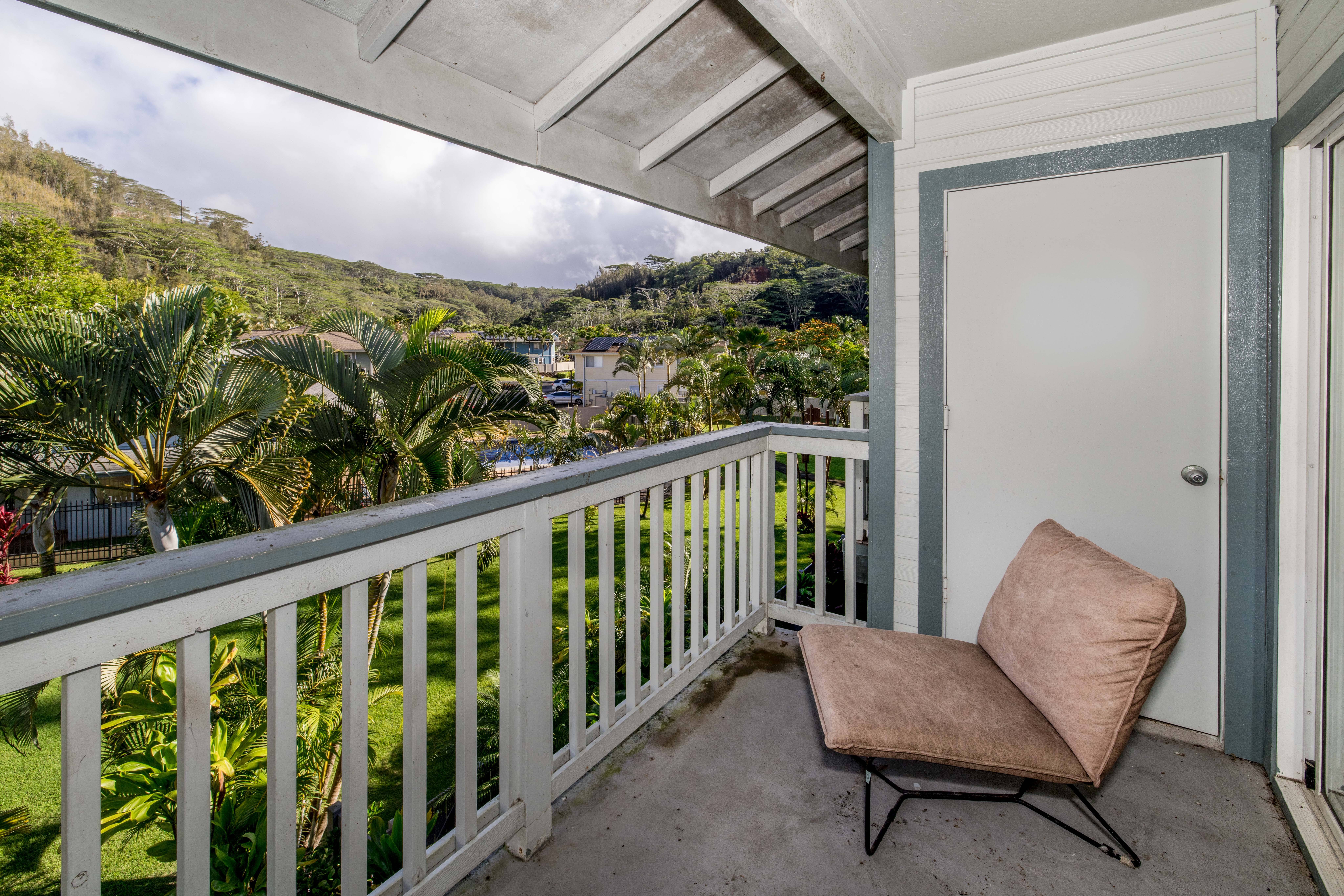 Mililani, Hawaii, 96789, United States, 2 Bedrooms Bedrooms, ,1 BathroomBathrooms,Residential,For Sale,1995128