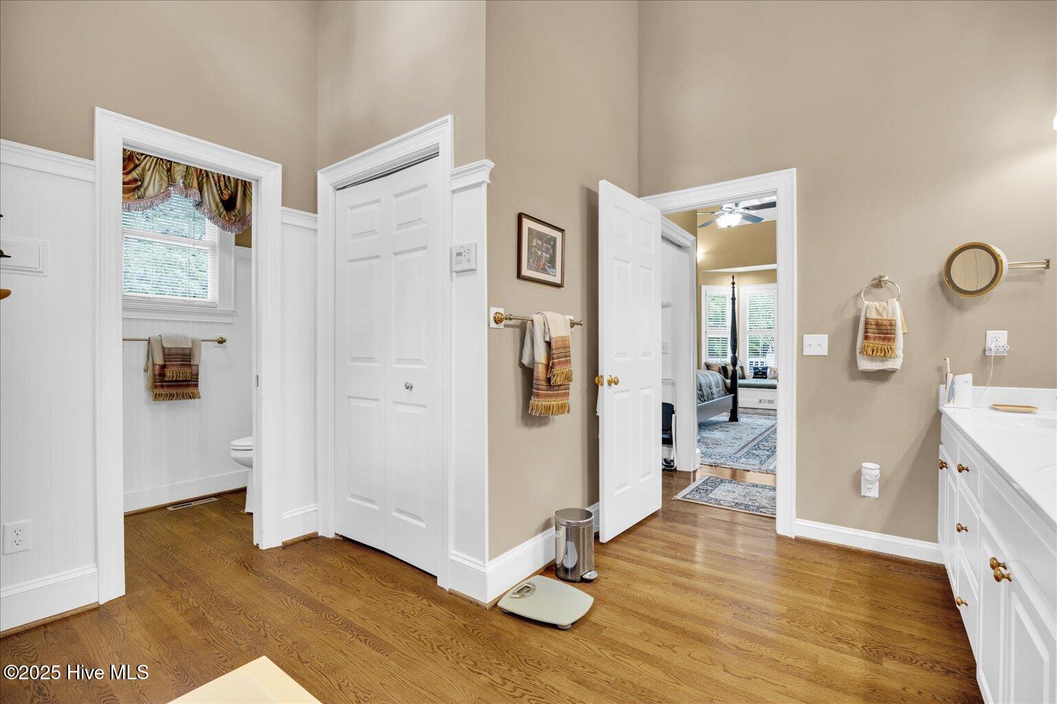Wilmington, North Carolina, 28403, United States, 4 Bedrooms Bedrooms, ,4 BathroomsBathrooms,Residential,For Sale,1818809