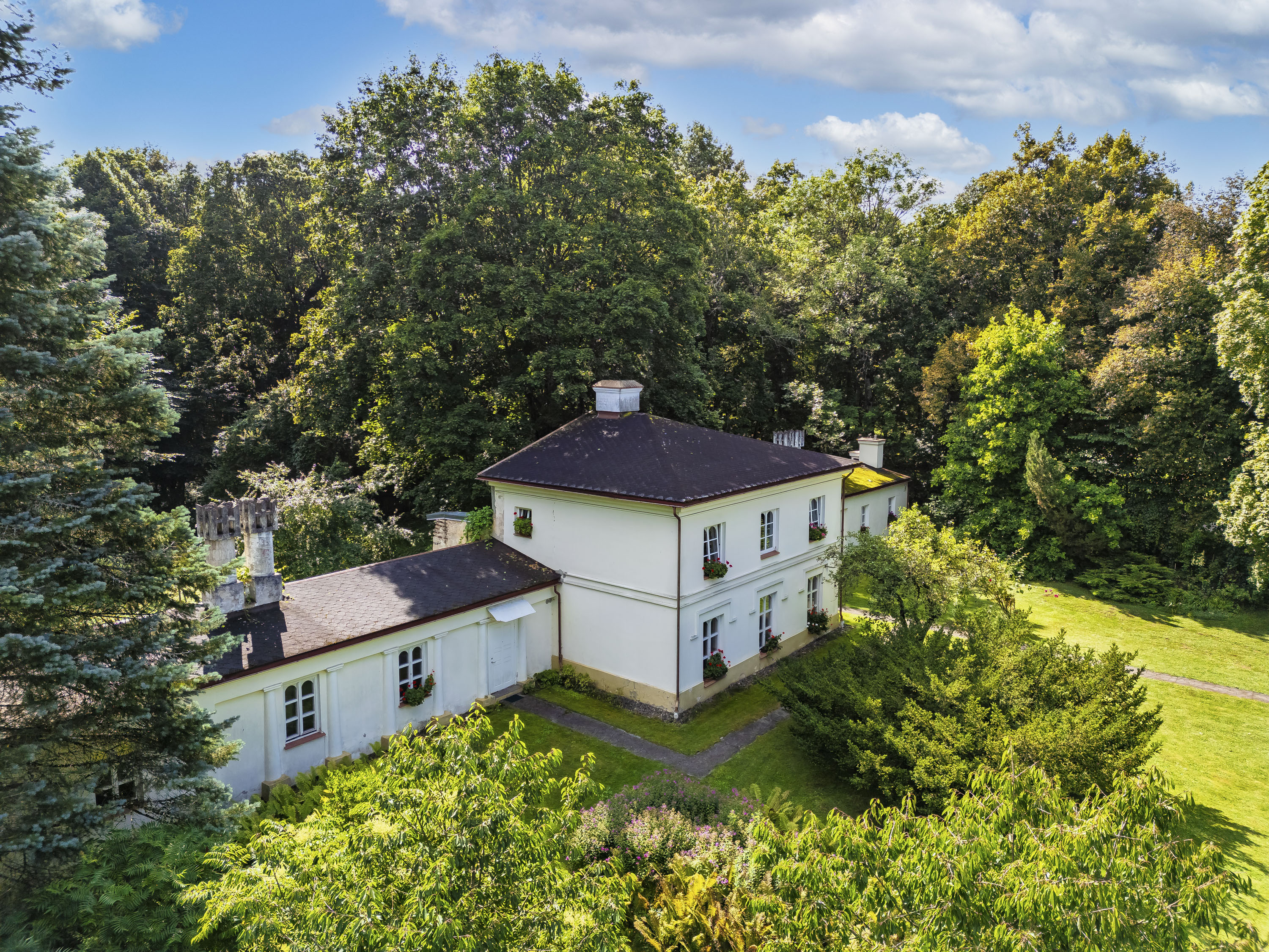  Historic Estate in Verkiai Regional Park - 物件實景