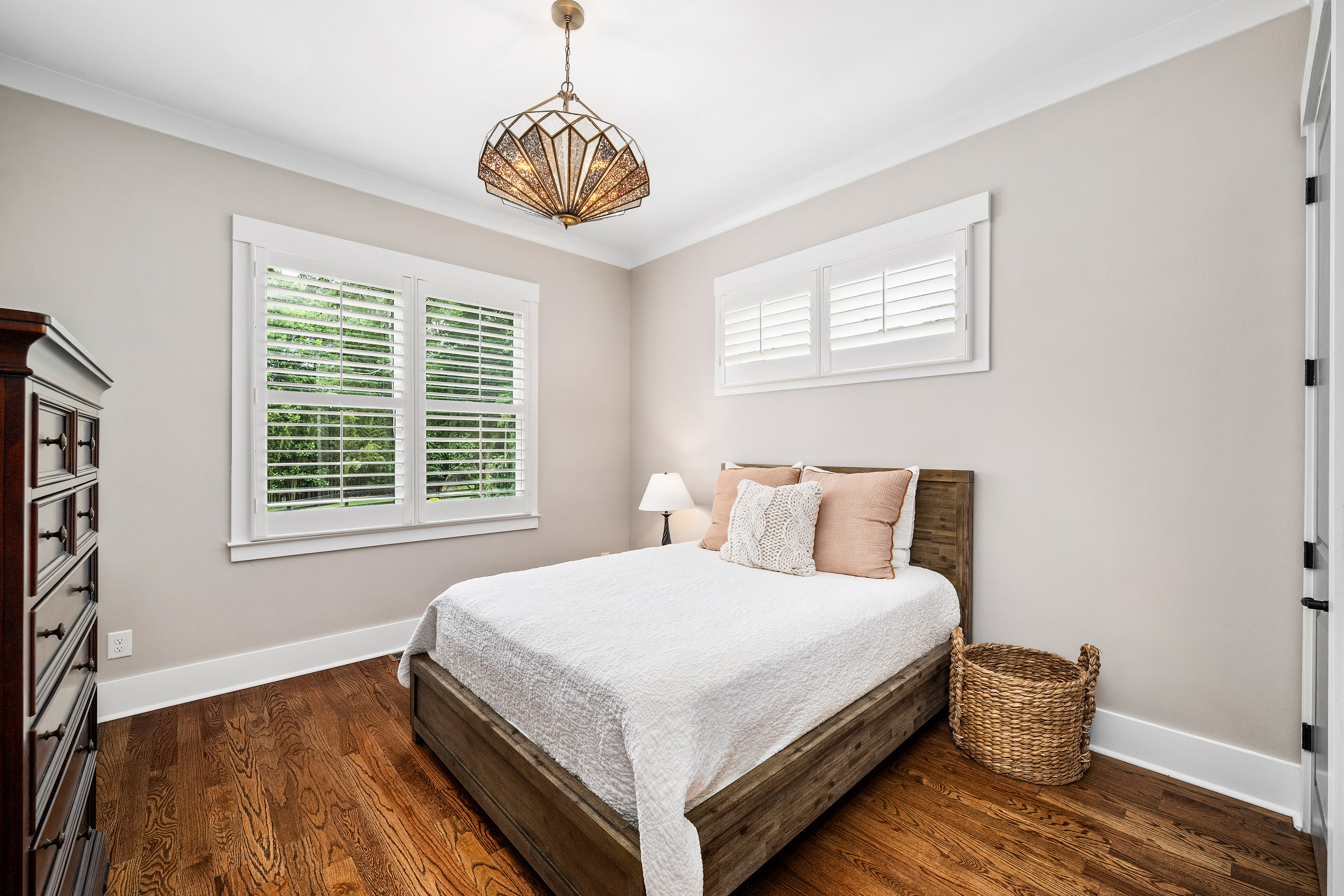  Stunning Modern Farmhouse with Luxury Finishes, Unbeatable Location, and No HOA - 物件實景